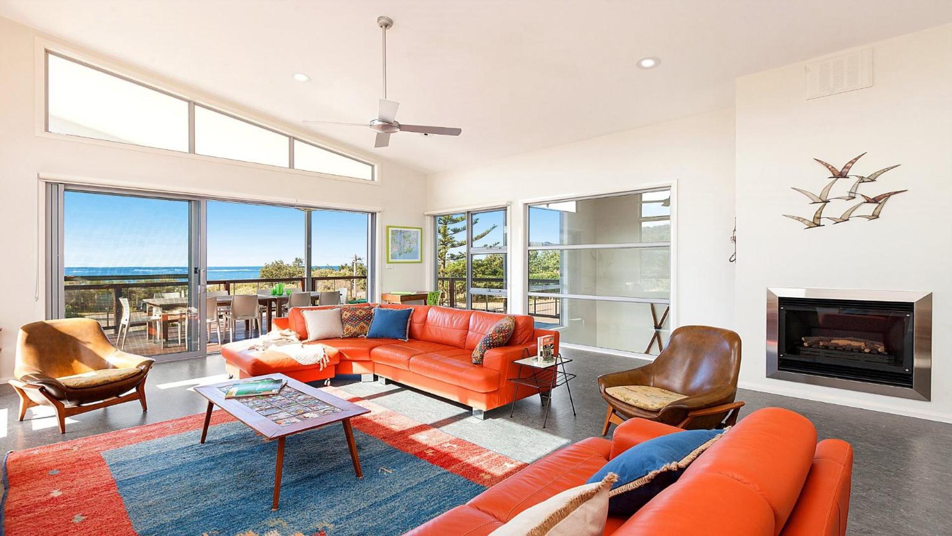 Killcare Beach Abode with AC