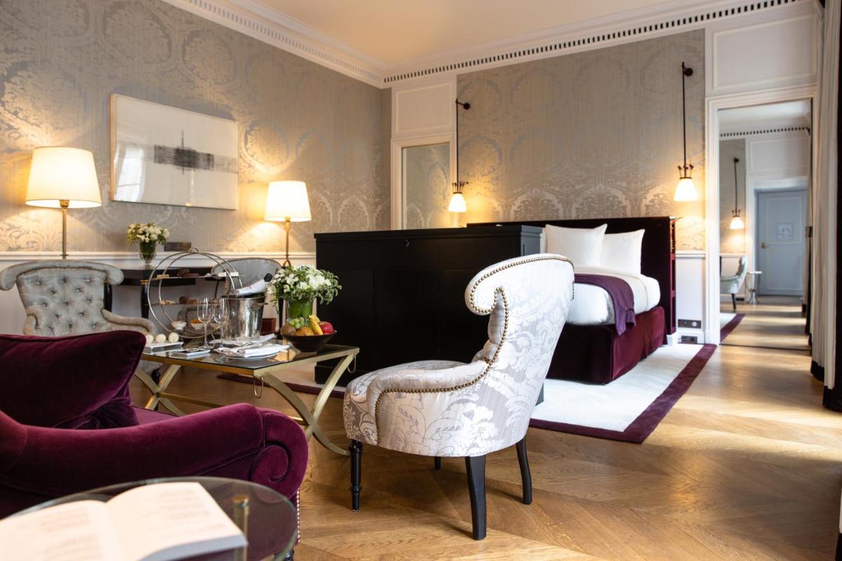 La Reserve Paris Hotel and Spa 36
