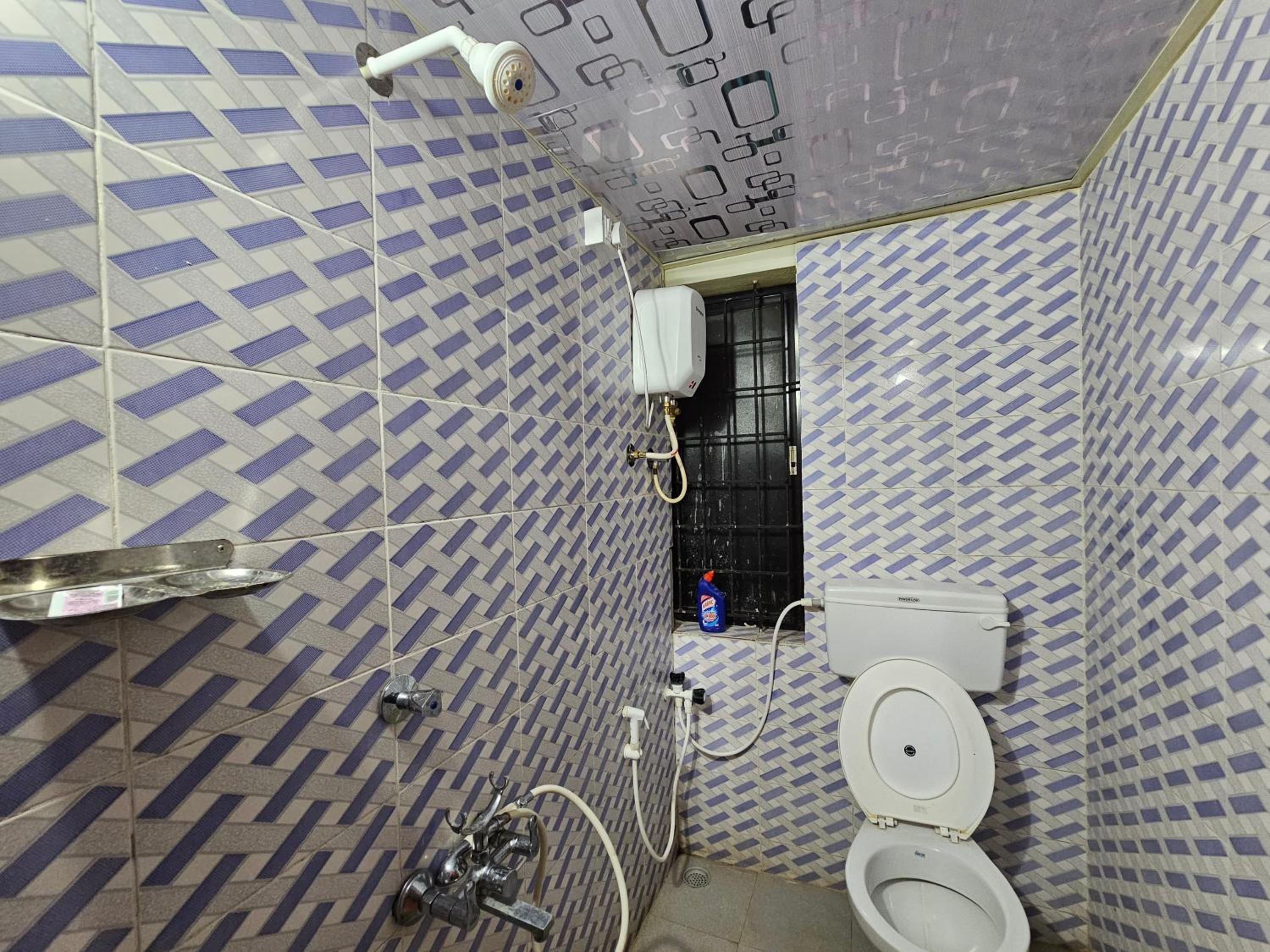 Photo 6