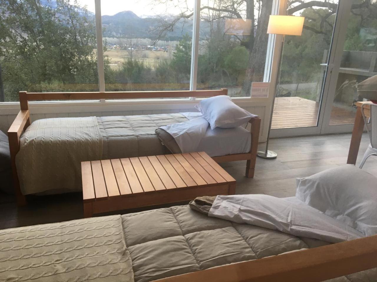 Moderna casa en el bosque