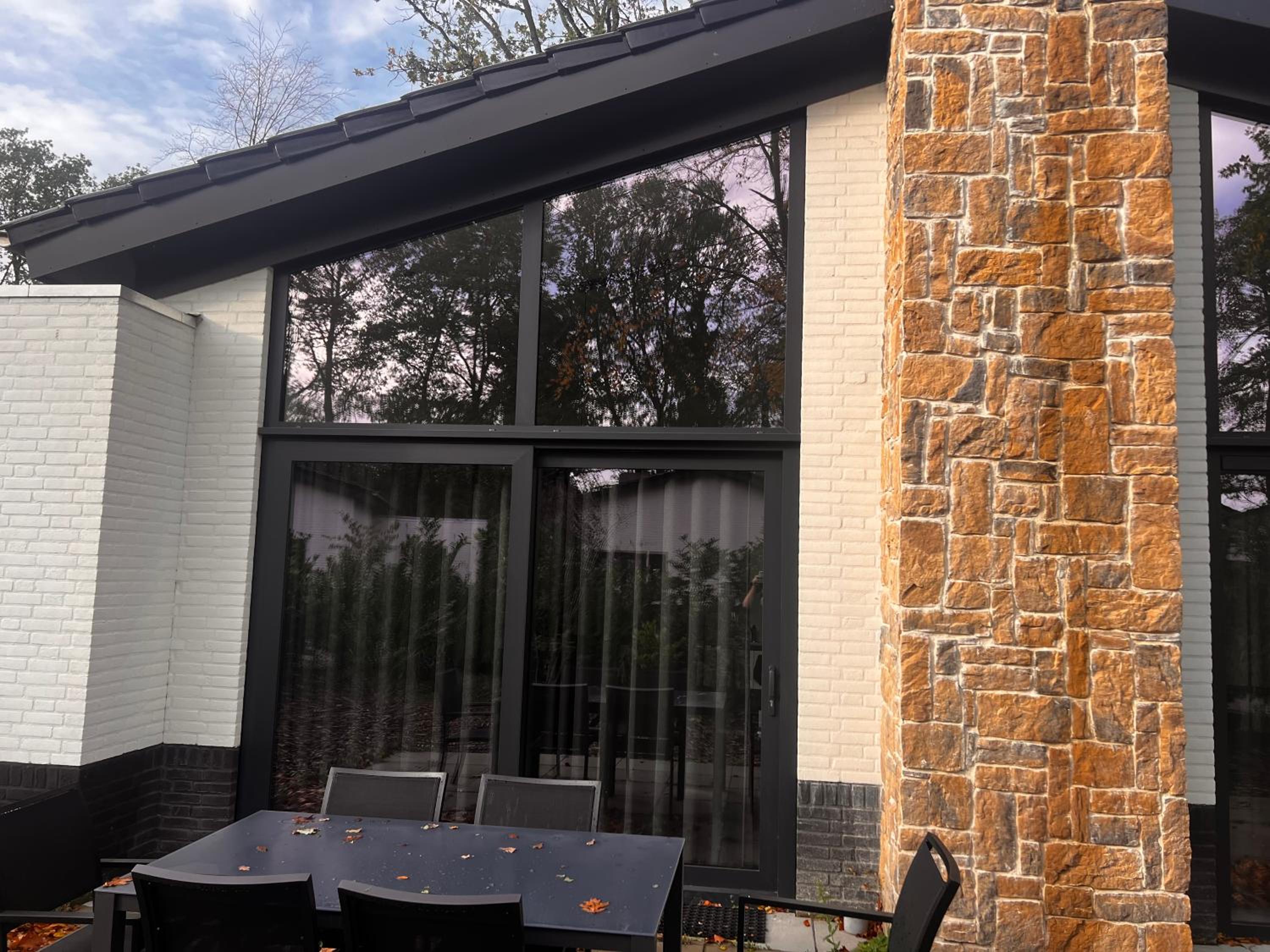 Luxe recreatiebungalows midden in bosrijke omgeving Waalre Noord-Brabant