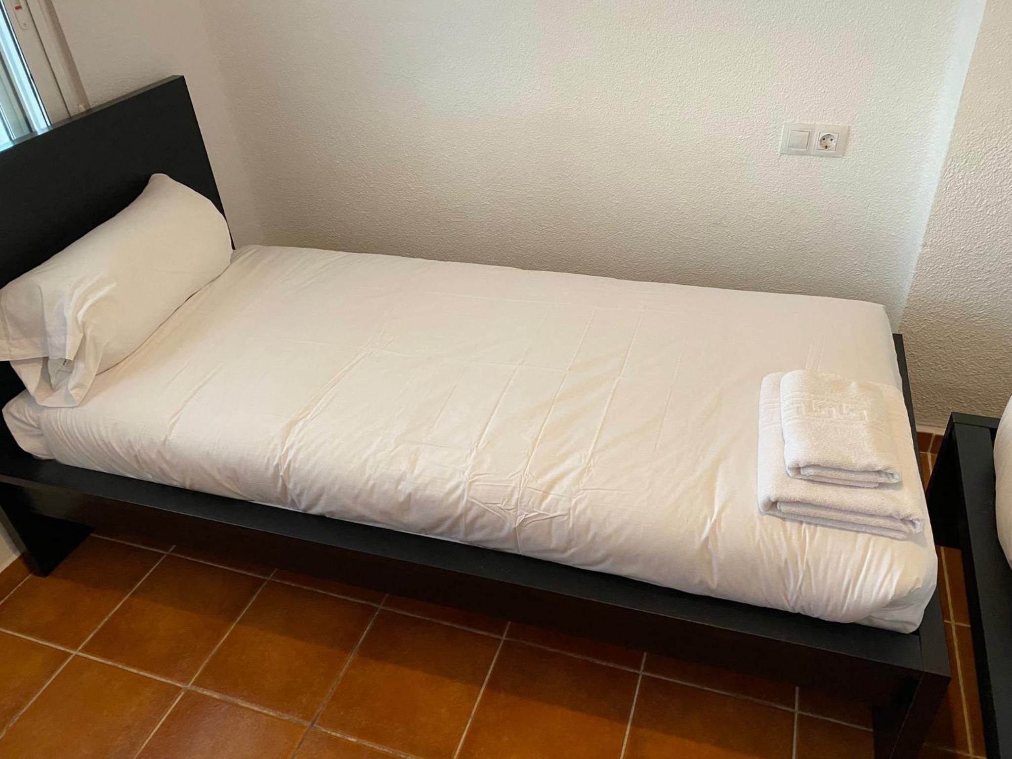 Fully private villa for 12p with large pool in Valencia-Náquera