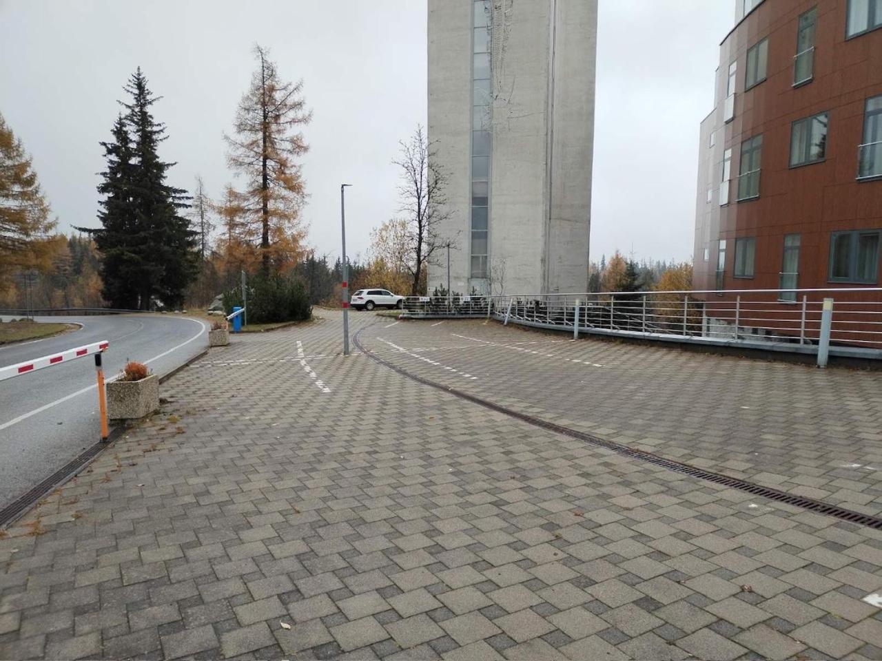 Photo 20