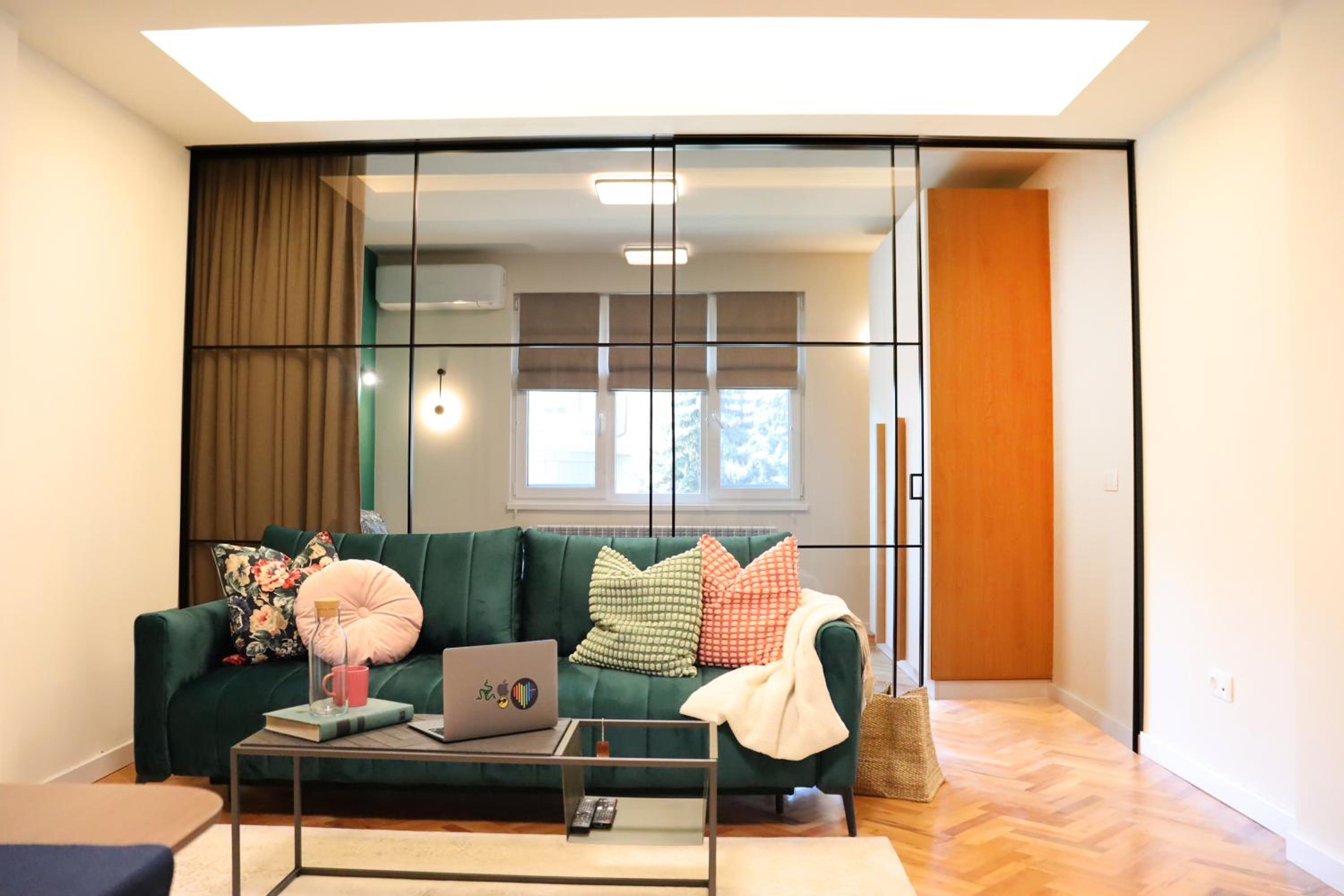 Stylish and Quiet Apt with Balcony