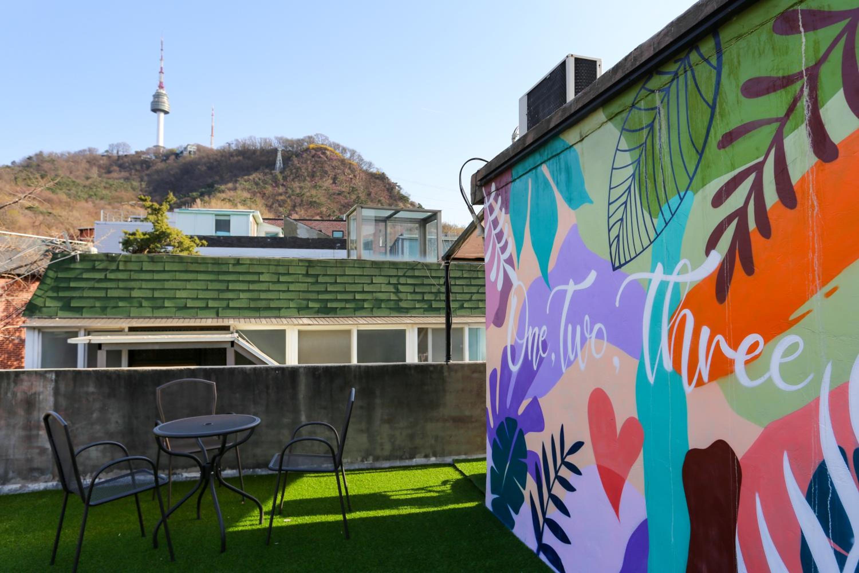 SPACE Guesthouse