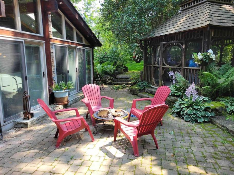 Anthropocene Jewel Cottage