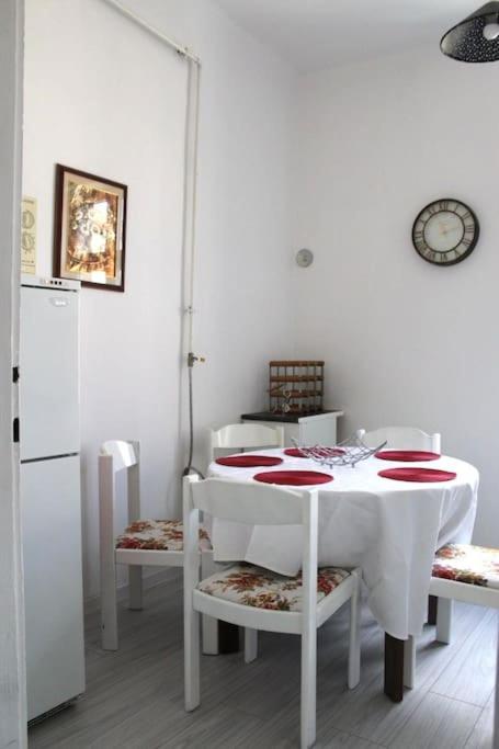 Monarch Apartment