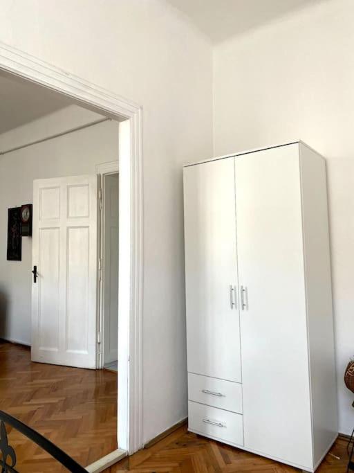 Monarch Apartment