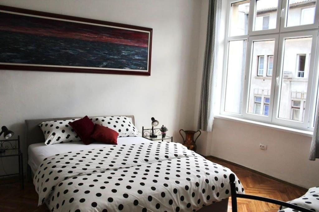 Monarch Apartment