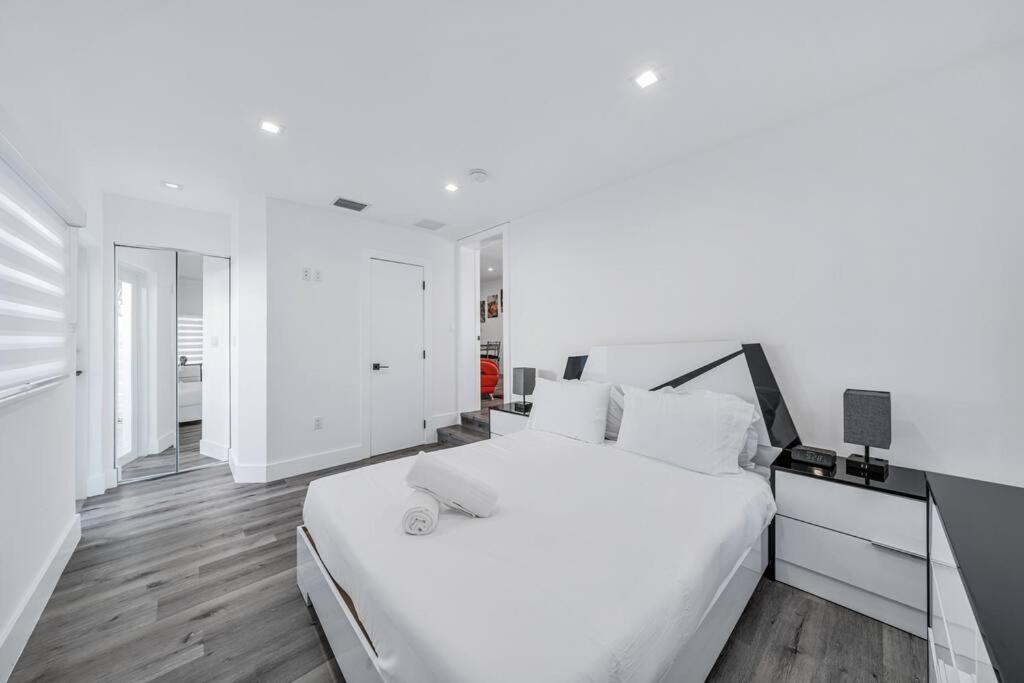 3 2 Family friendly Brand New Home w Pool