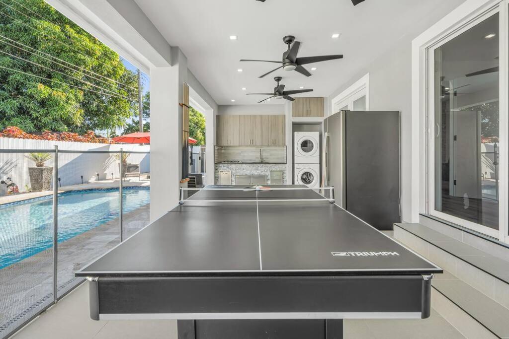 3 2 Family friendly Brand New Home w Pool