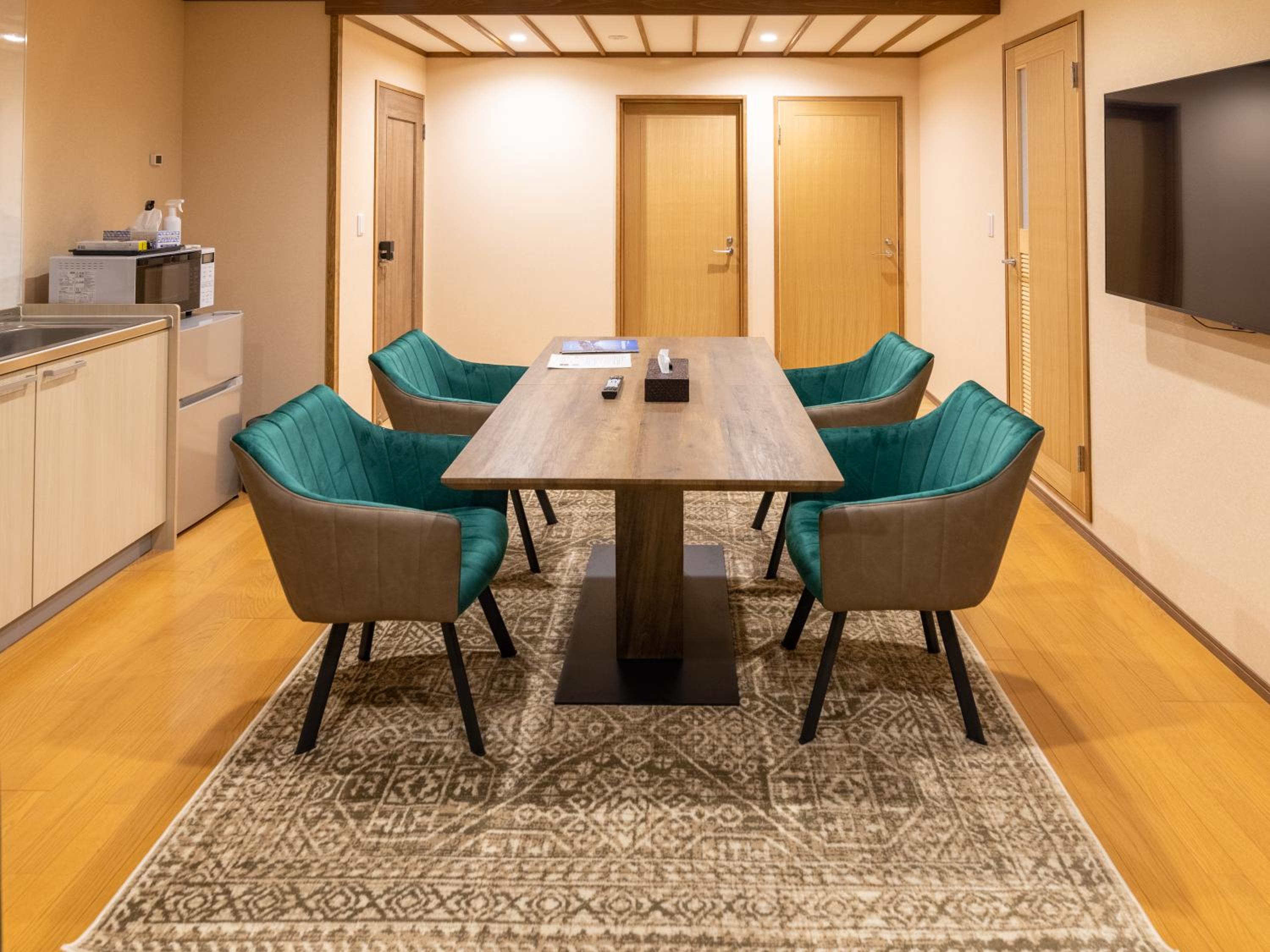 meeting & event spaces