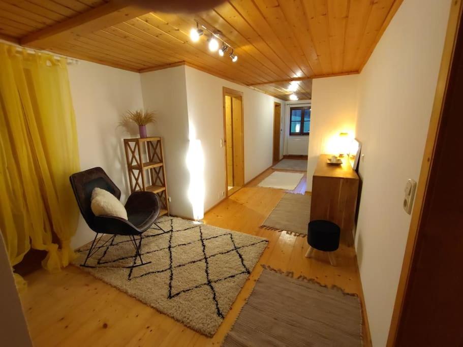 S'Rastl direkt mit Bergpanorama