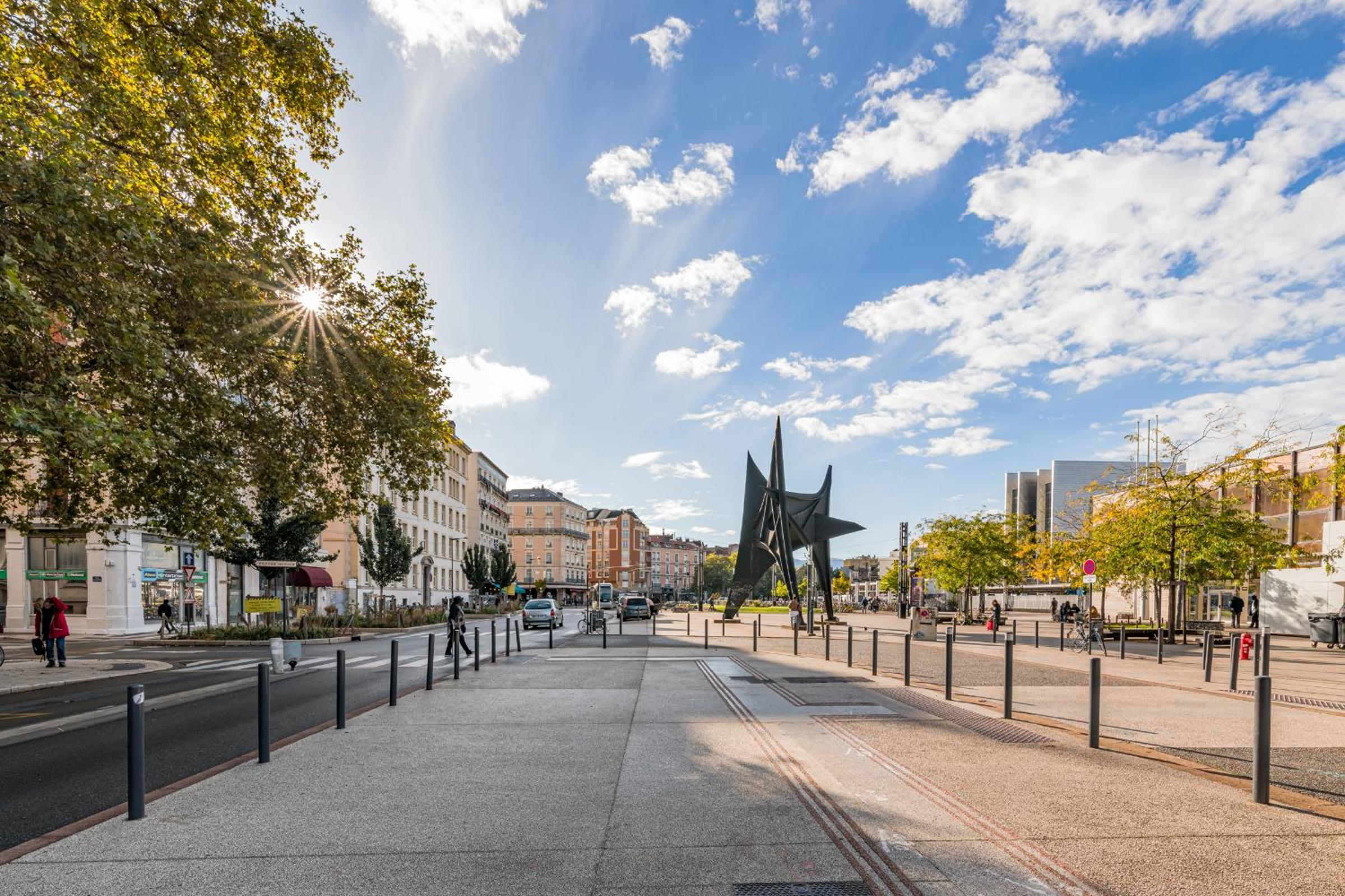 Grenoble Vacations - Hotel Terminus - Property Image 4