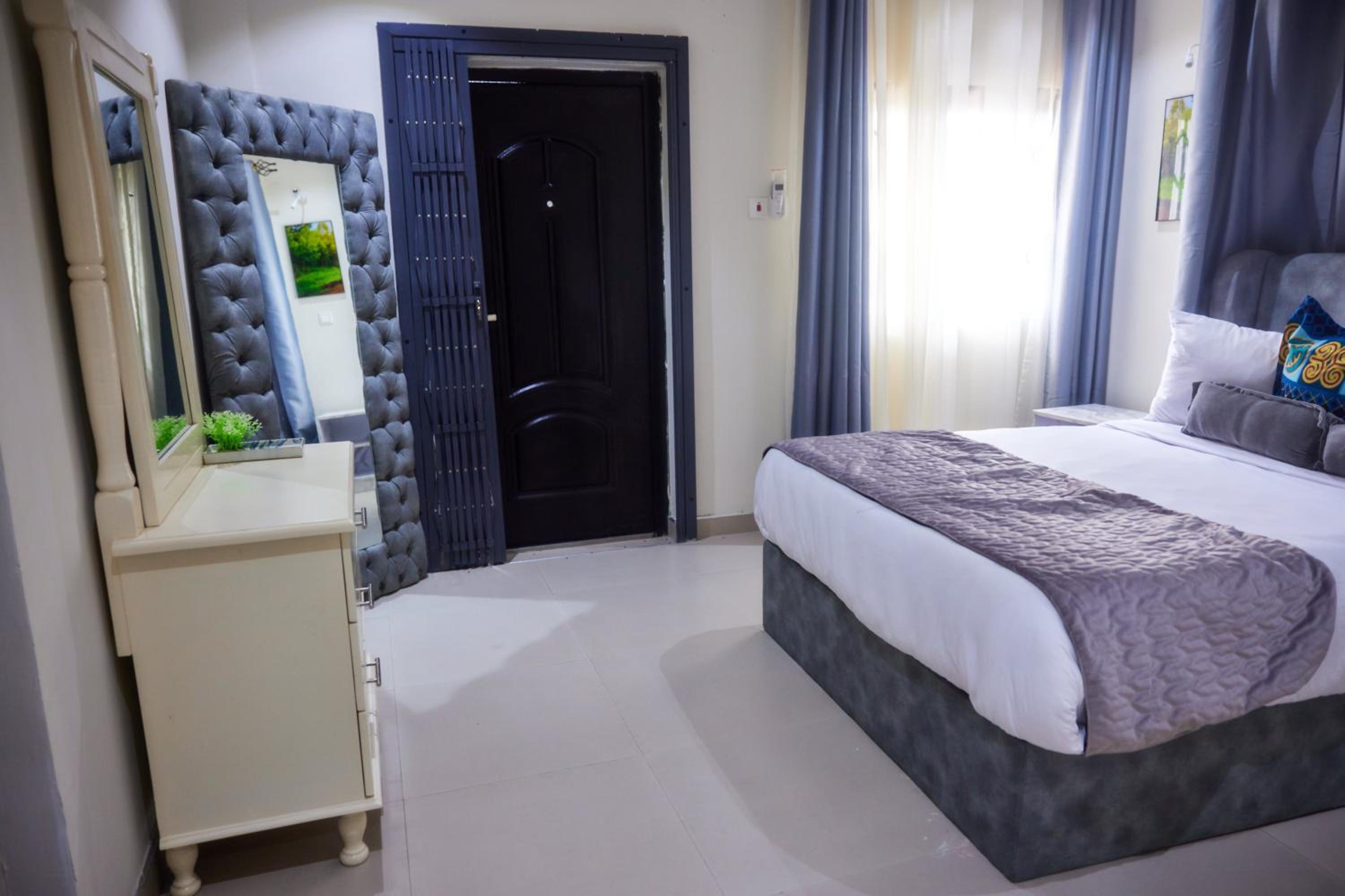 Akurang Luxury Home
