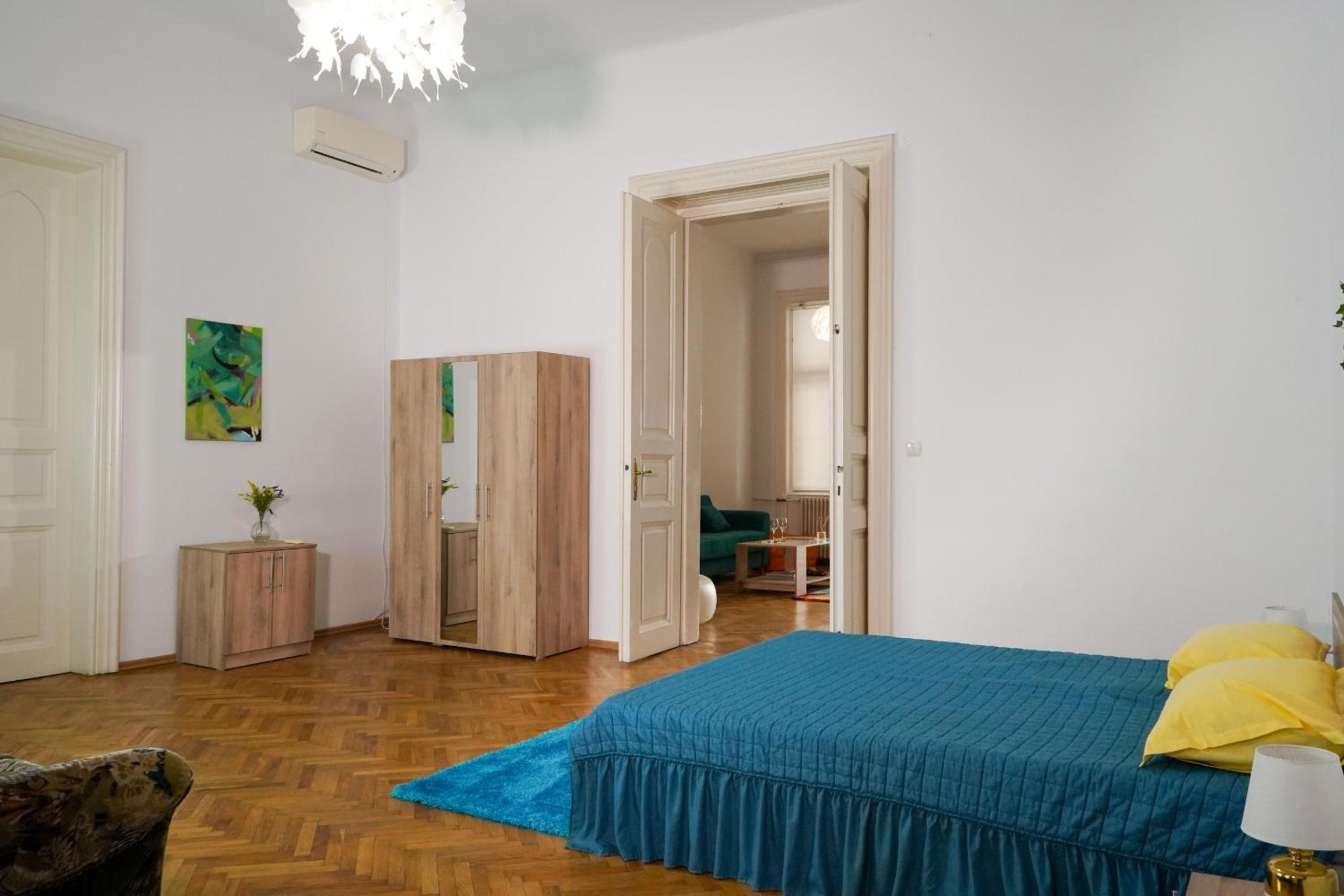 Apartment in Marschall Palace