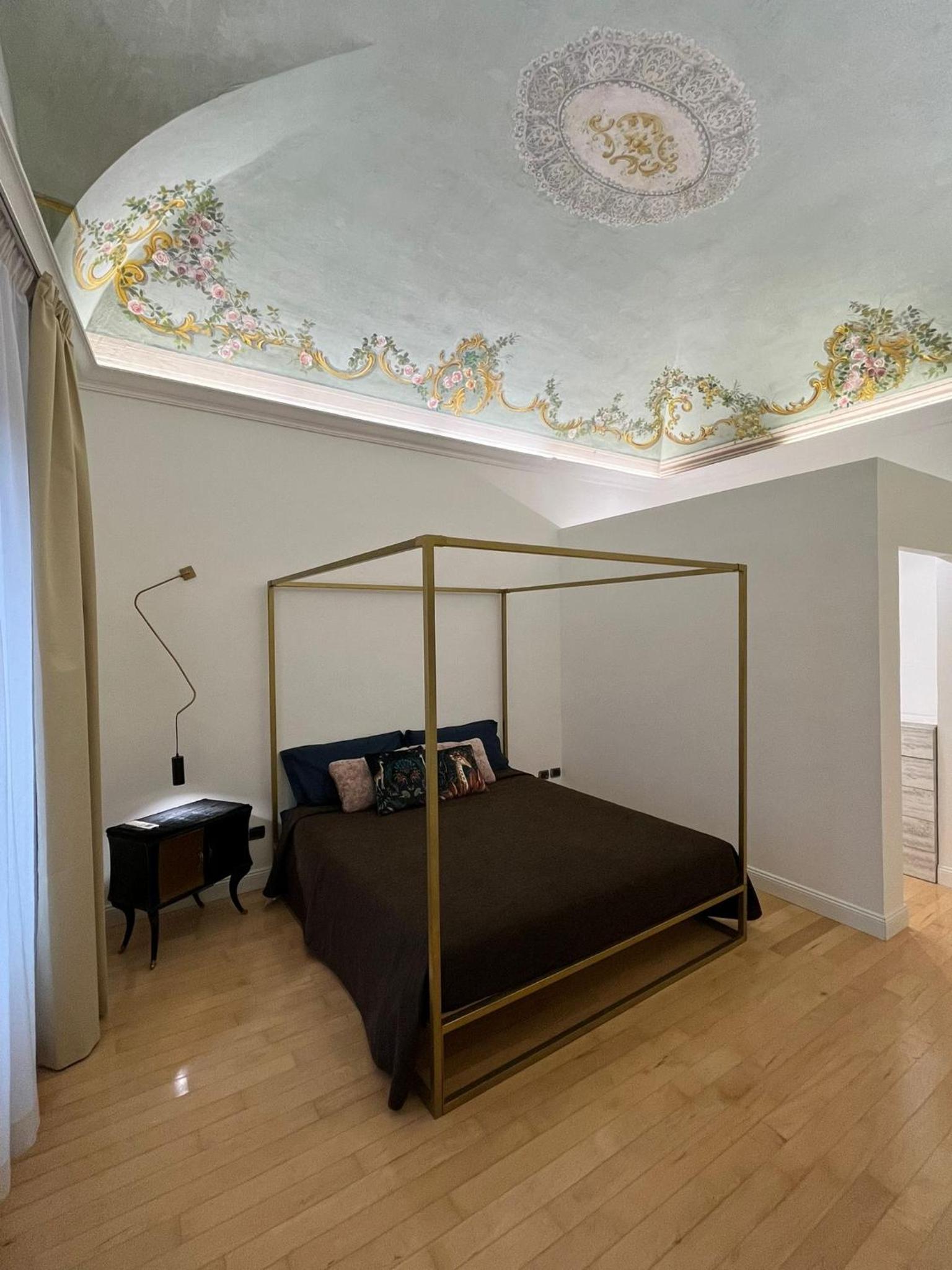 Casa Cavour Viterbo en Viterbo — hotel room