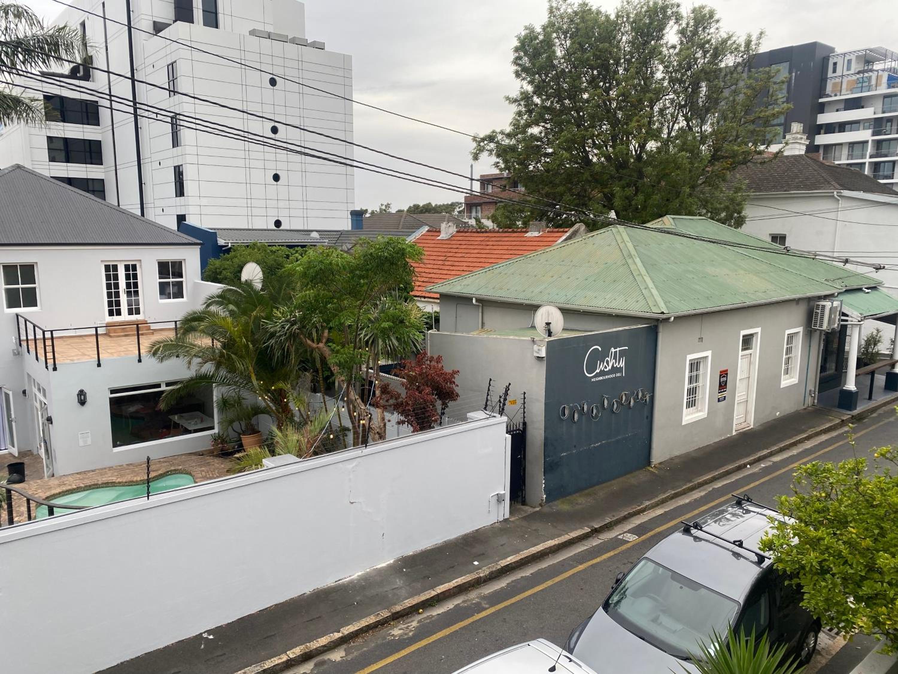 Private Room in Green Point - Atlantic Seaboard - Cape Town view 2