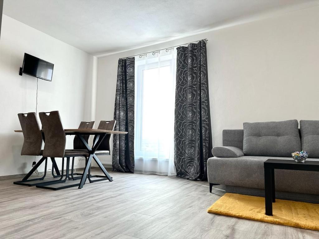 Sky apartments 504