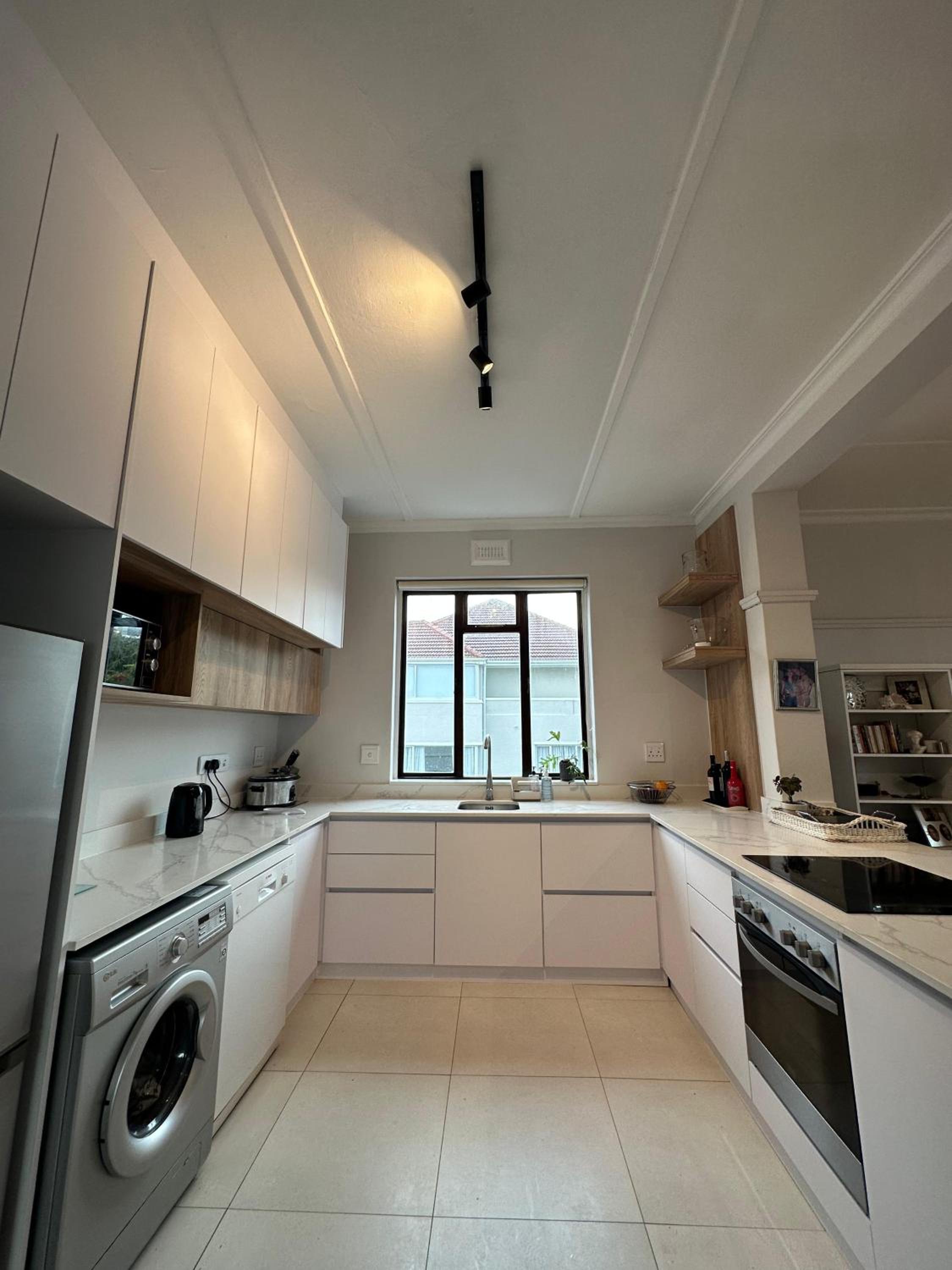 Private Room in Green Point - Atlantic Seaboard - Cape Town view 4