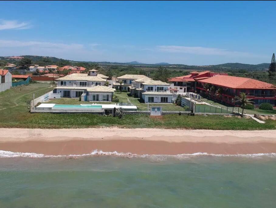 Top beach house Manguinhos
