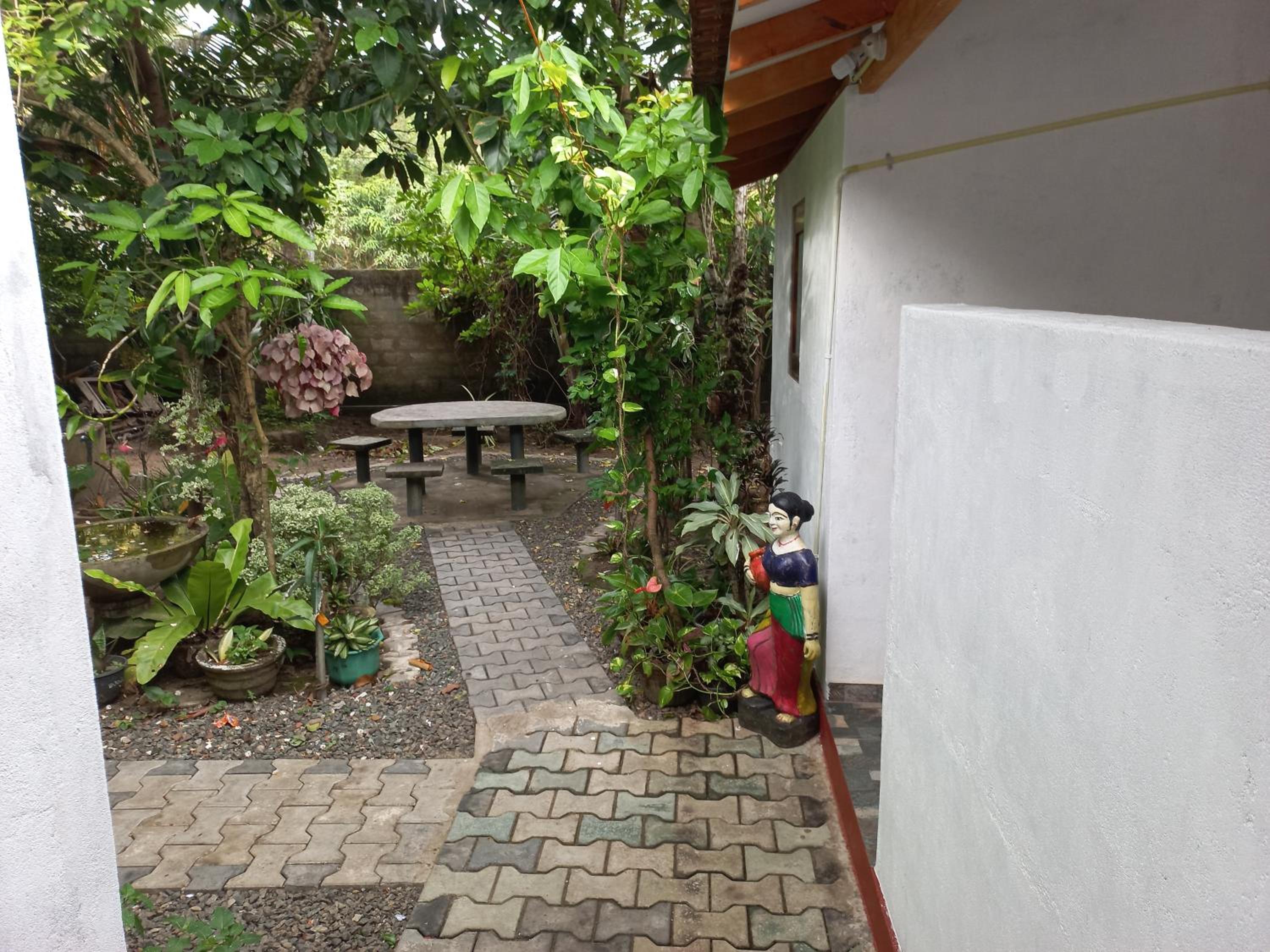 Photo 37