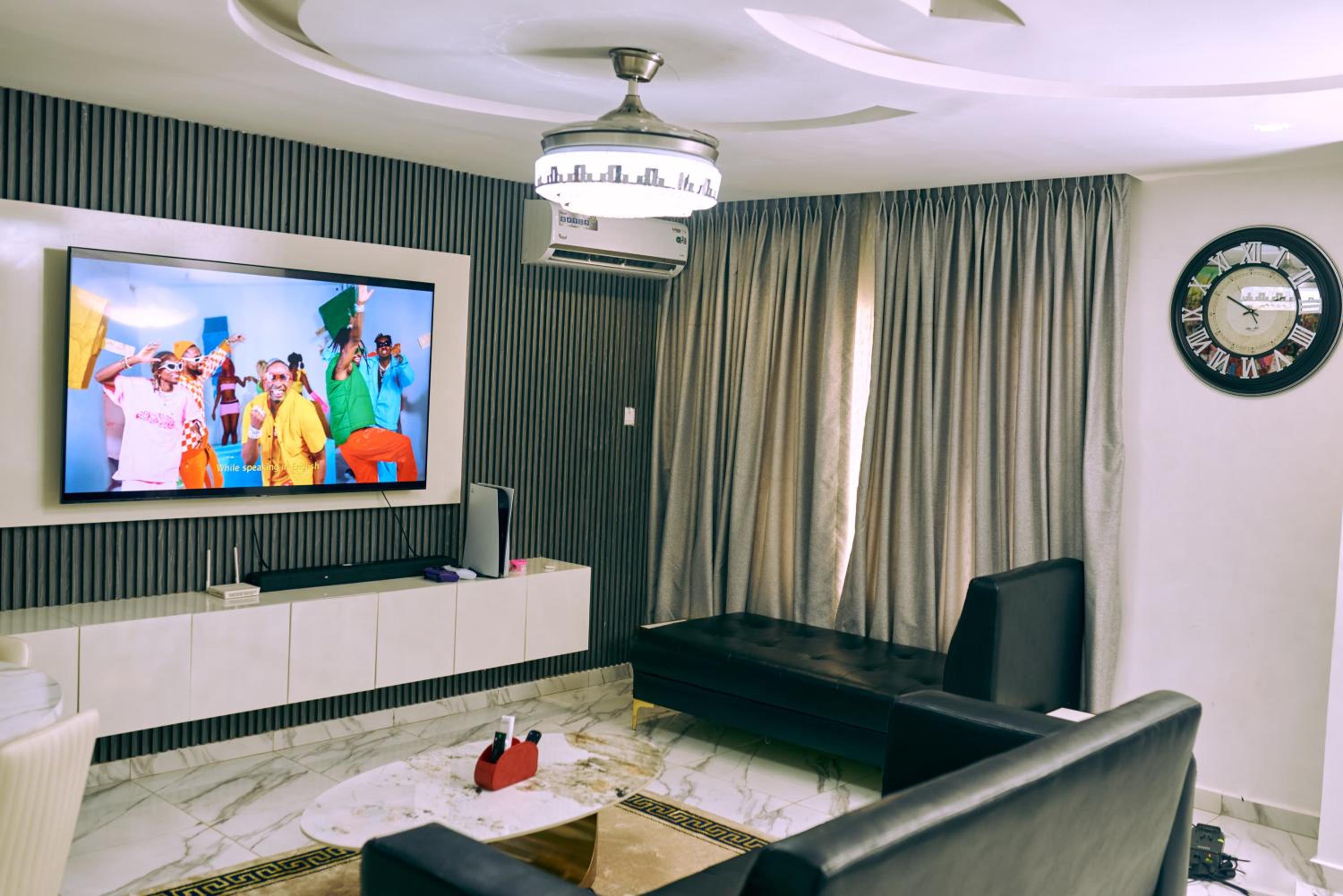 aPogee Home view 3