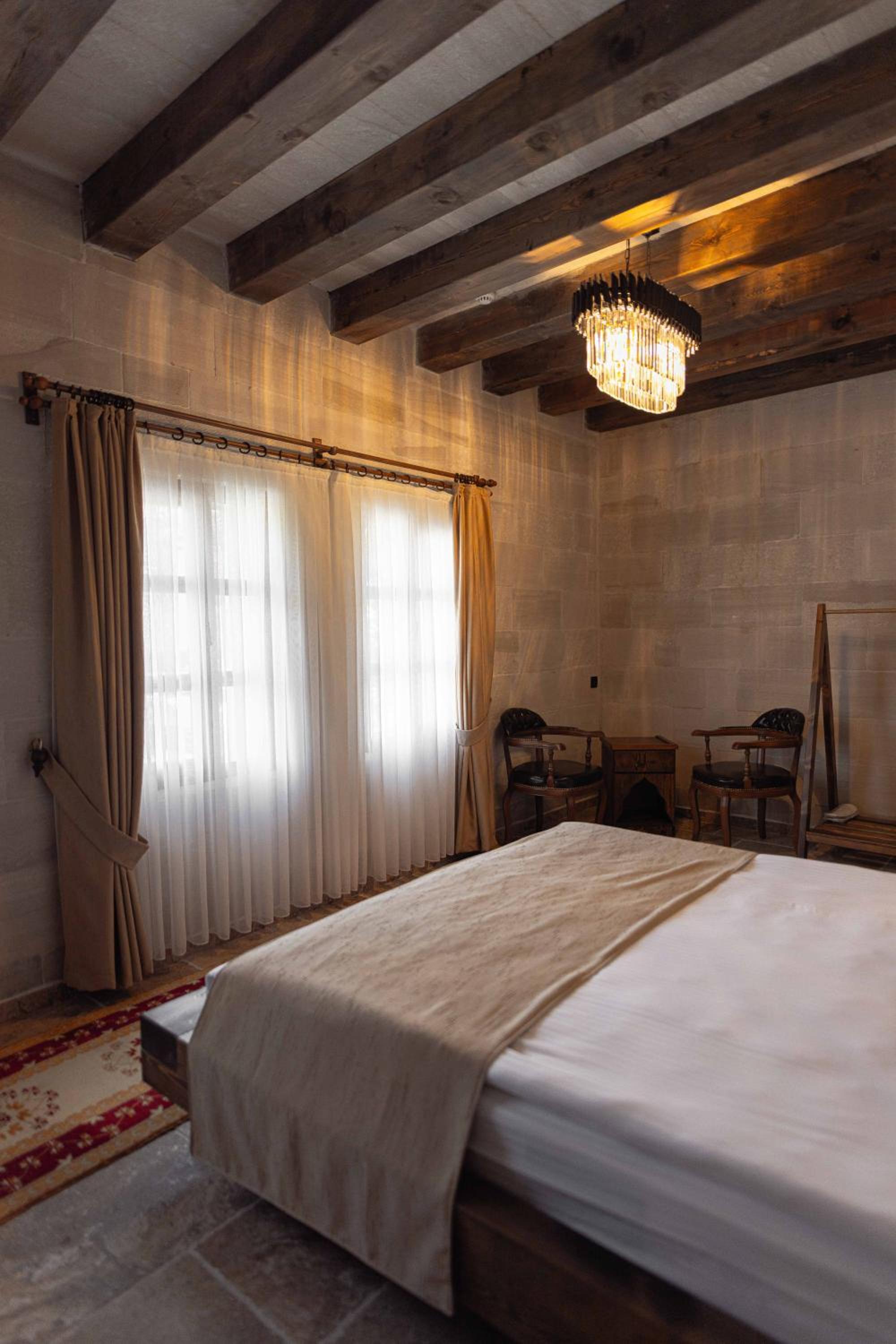 Noah's Ark Cave Hotel - Image 36