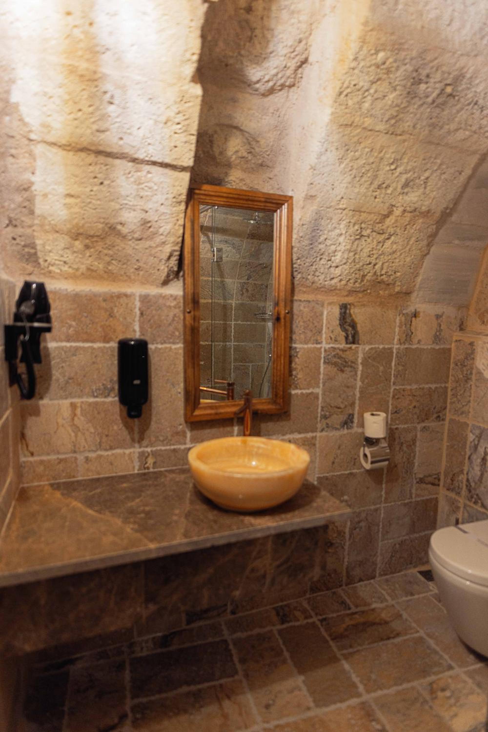 Noah's Ark Cave Hotel - Image 42