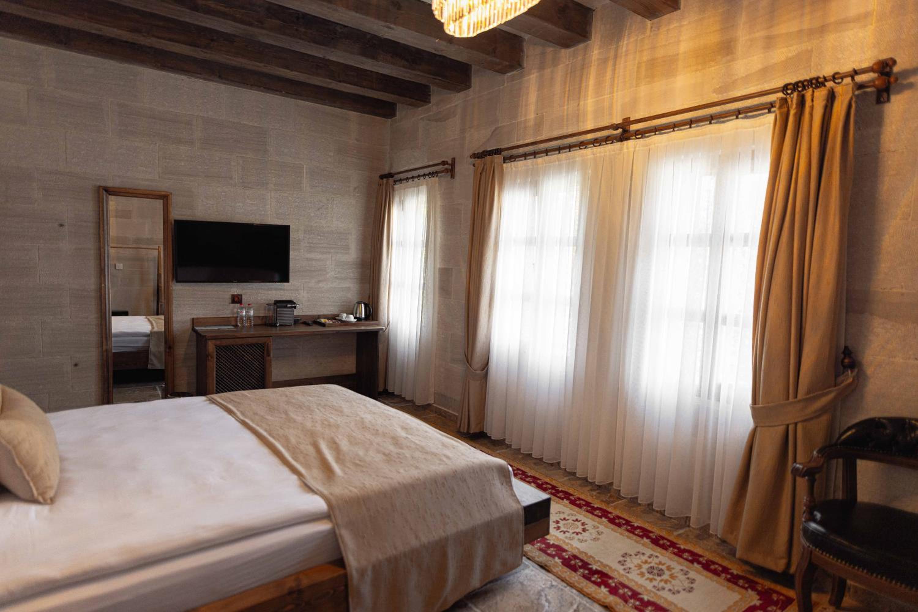 Noah's Ark Cave Hotel - Image 264