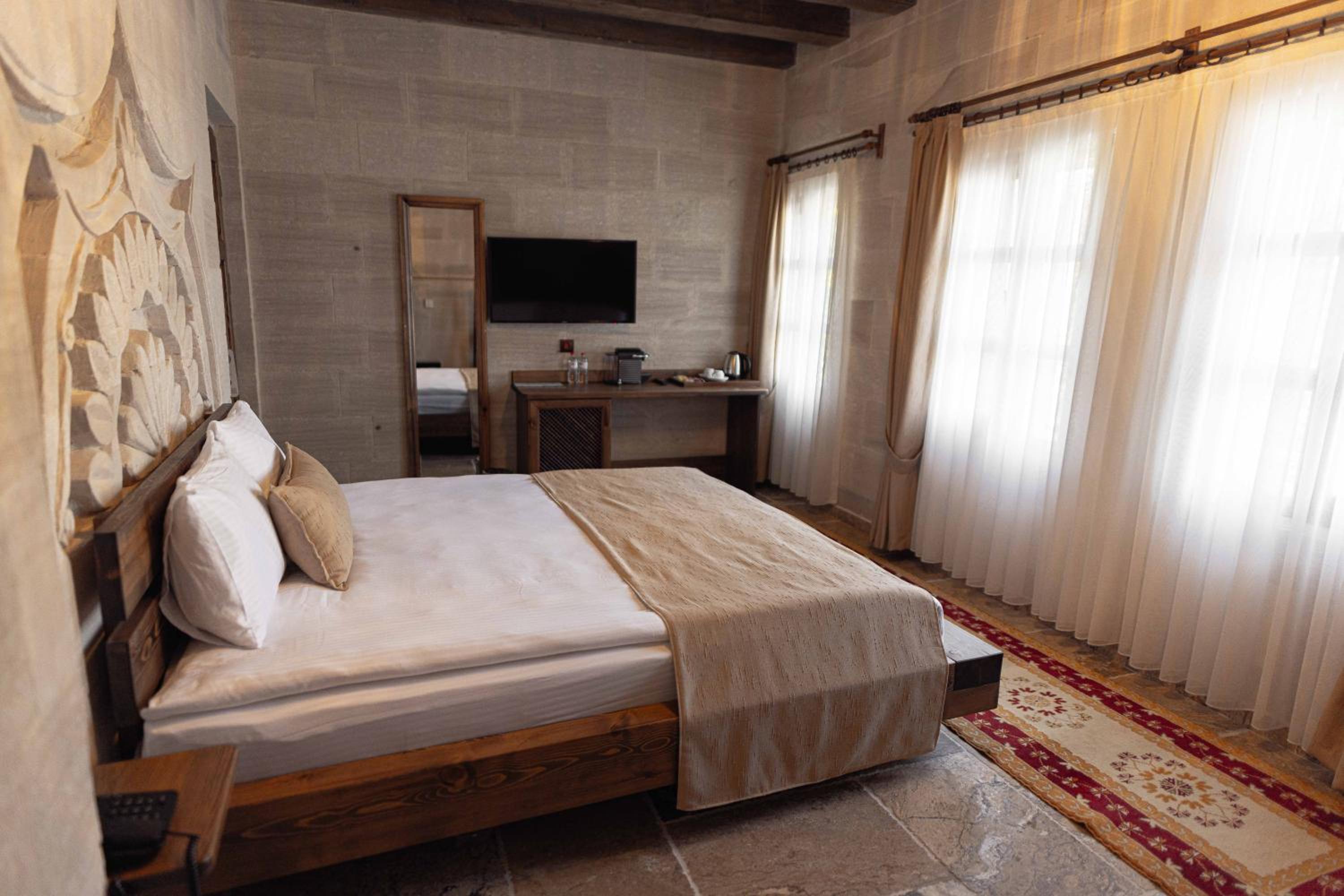 Noah's Ark Cave Hotel - Image 218