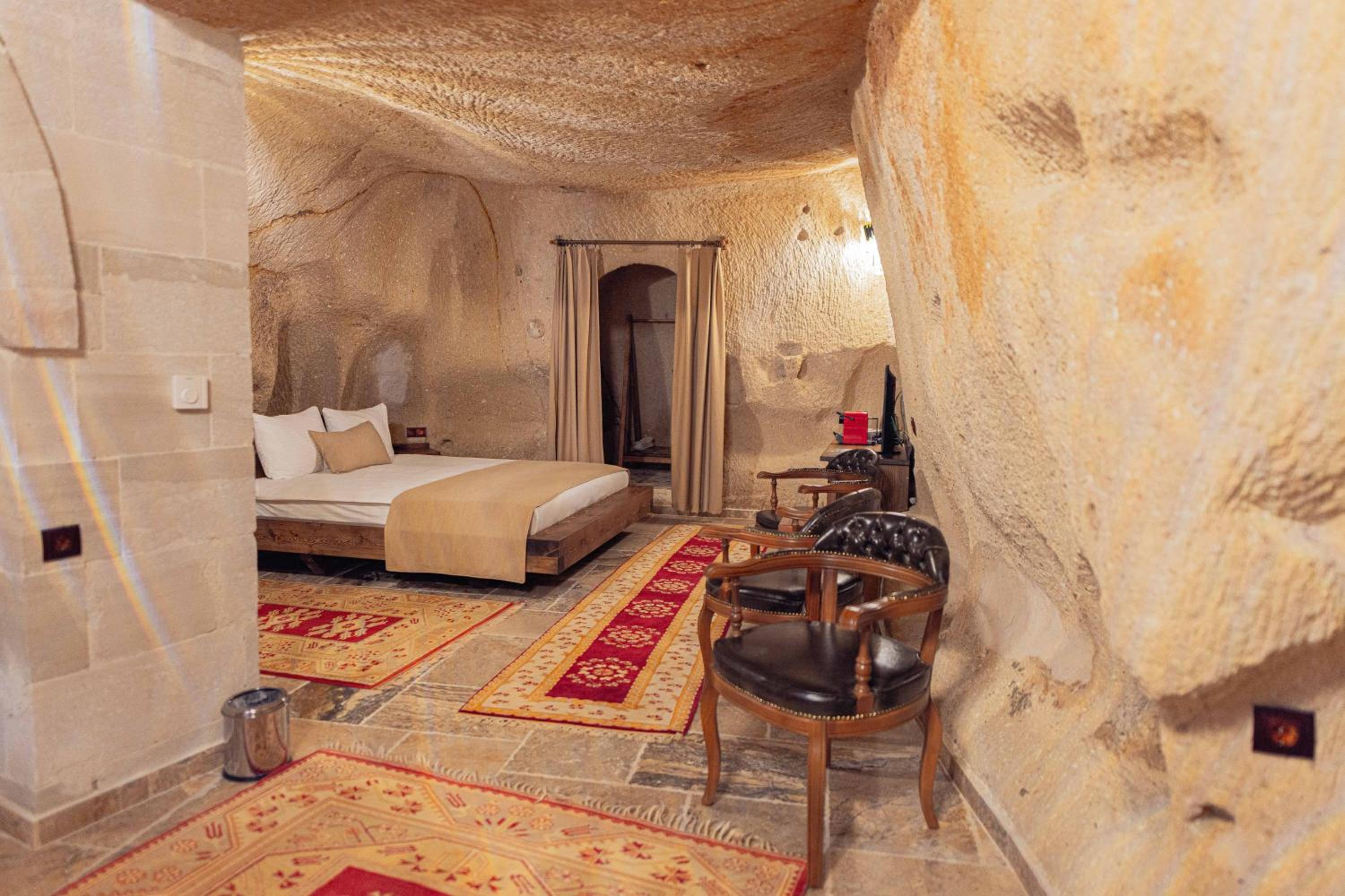 Noah's Ark Cave Hotel - Image 265