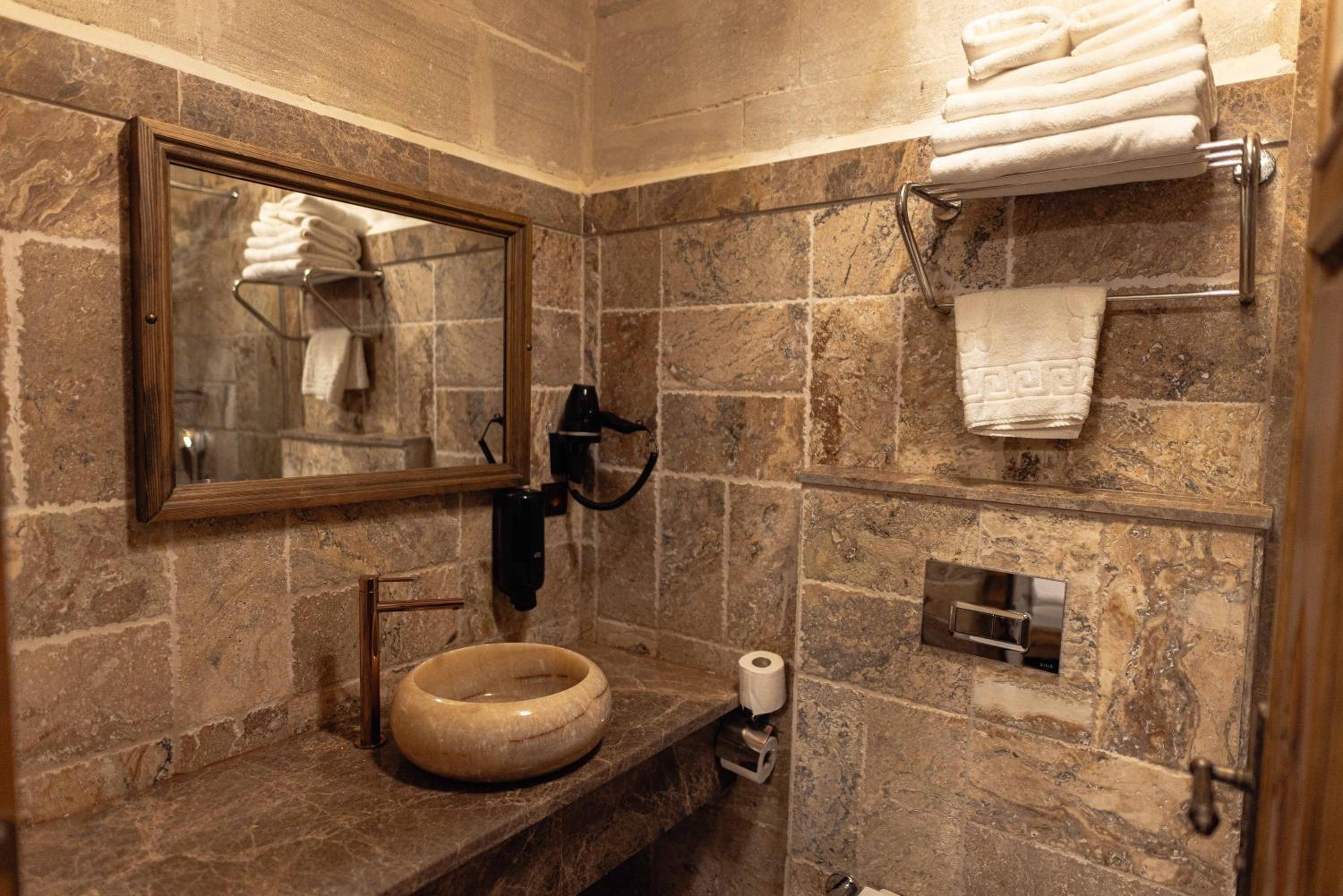 Noah's Ark Cave Hotel - Image 271