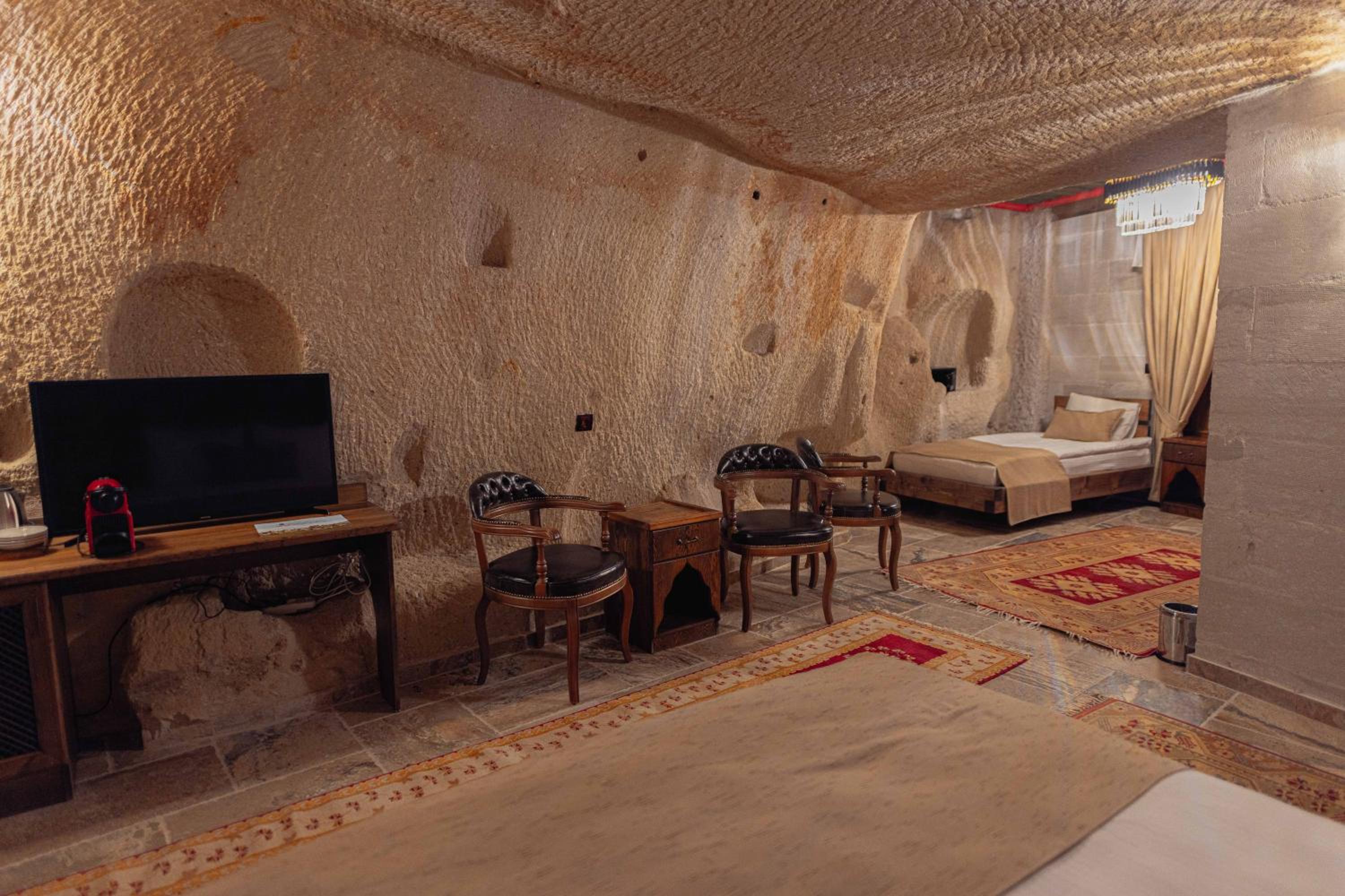 Noah's Ark Cave Hotel - Image 90