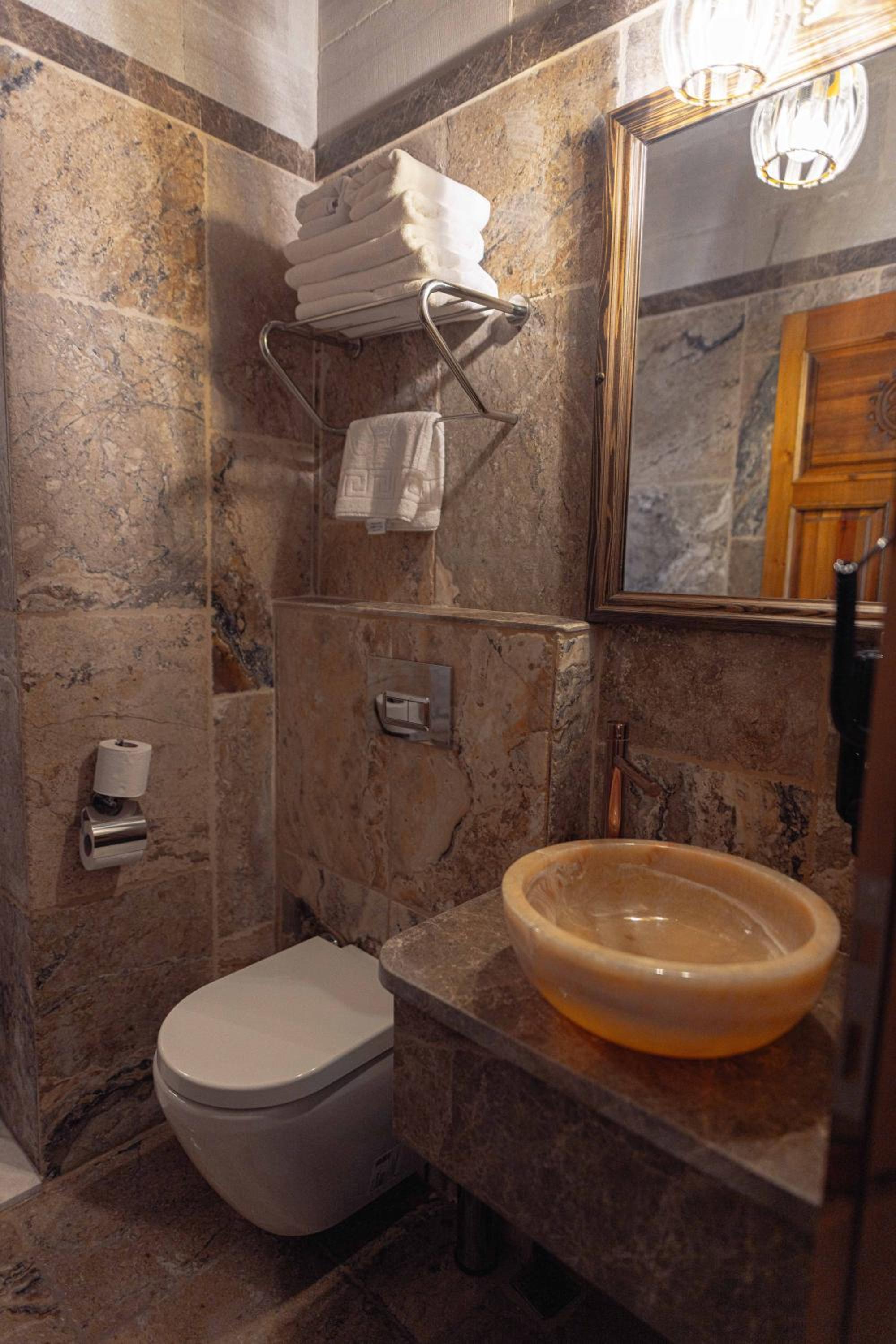 Noah's Ark Cave Hotel - Image 89