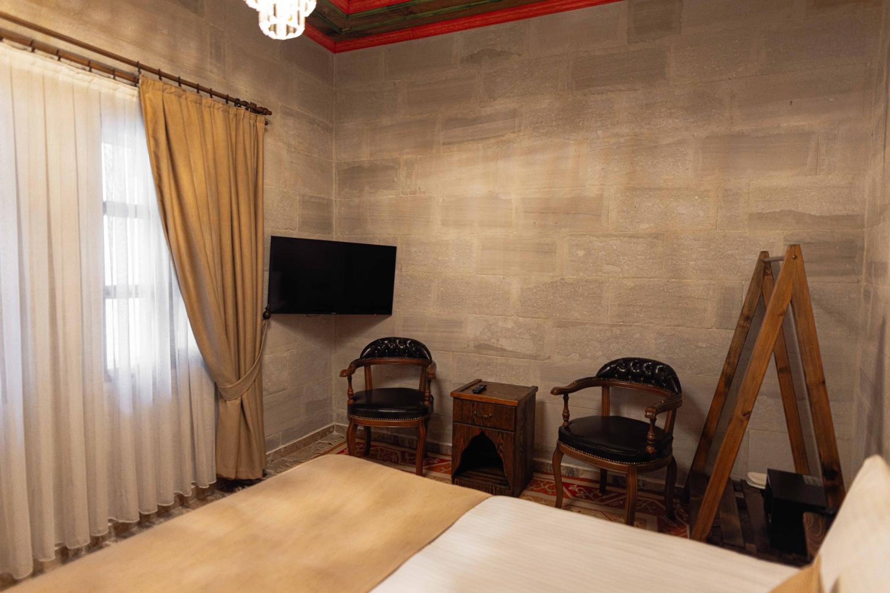 Noah's Ark Cave Hotel - Image 210