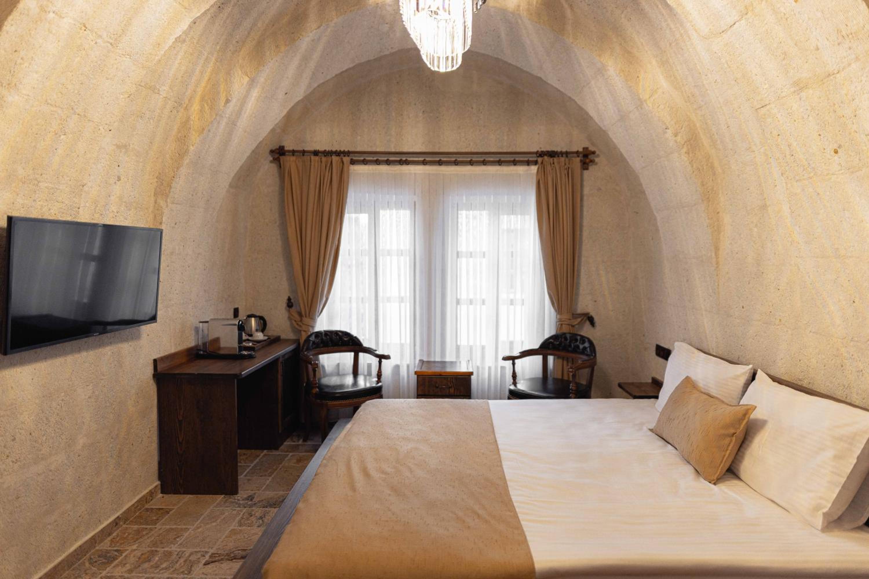 Noah's Ark Cave Hotel - Image 62