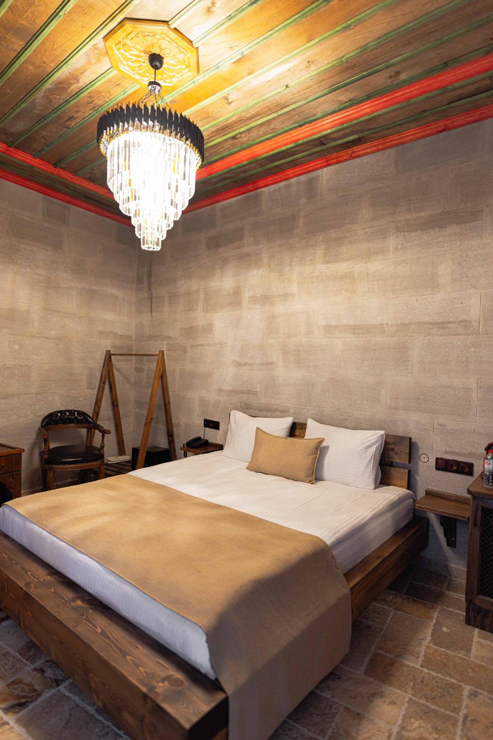 Noah's Ark Cave Hotel - Image 50