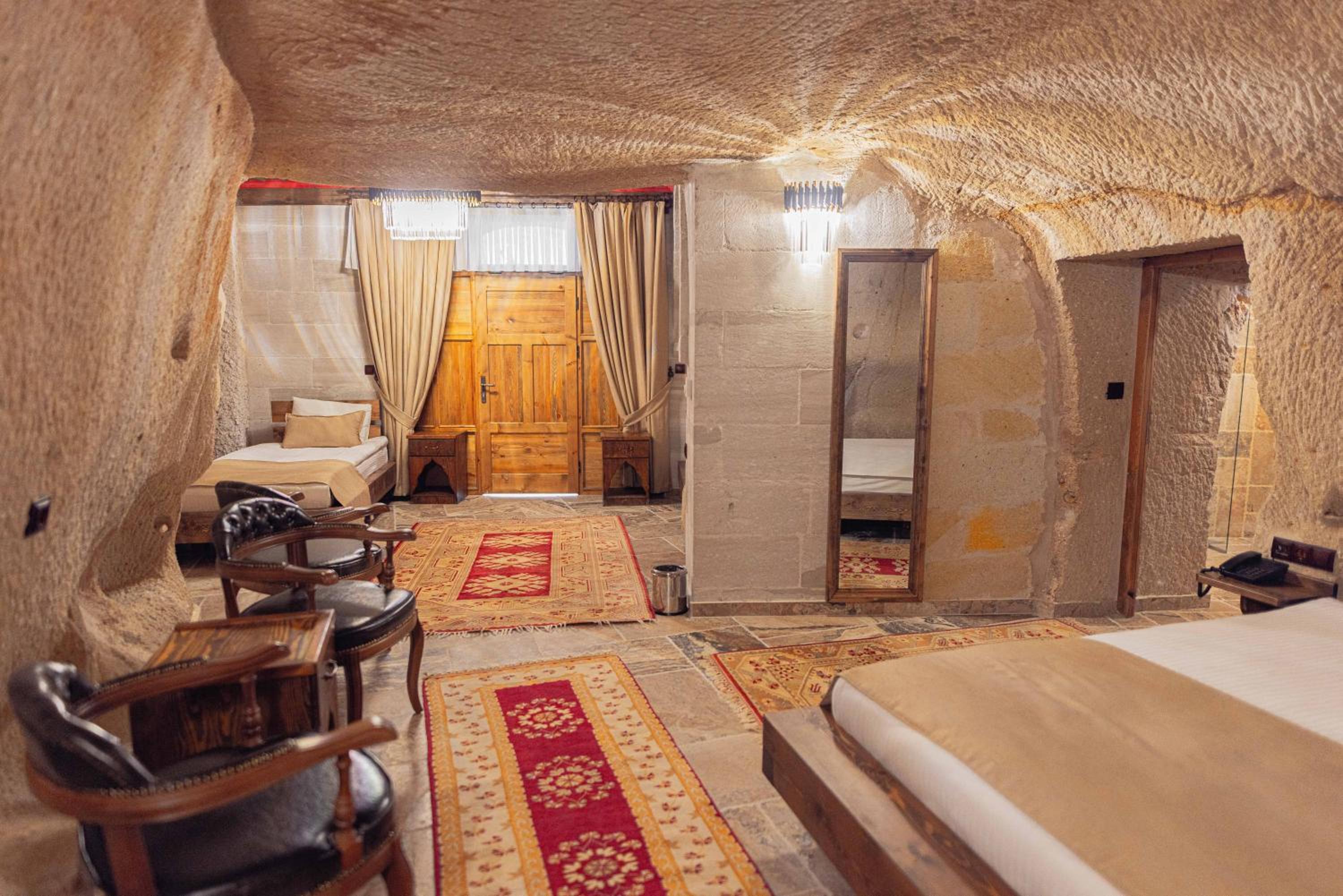 Noah's Ark Cave Hotel - Image 63