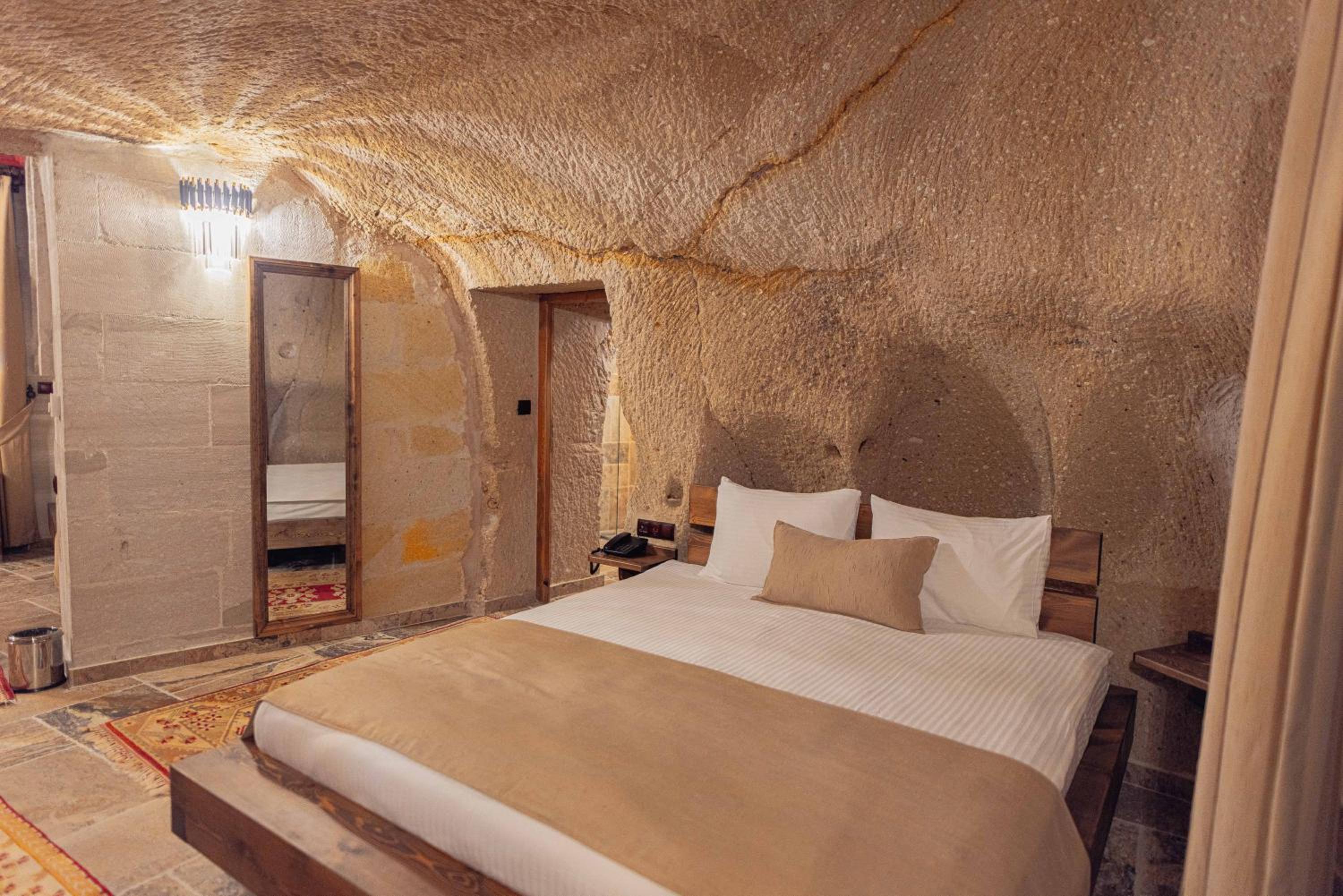 Noah's Ark Cave Hotel - Image 64