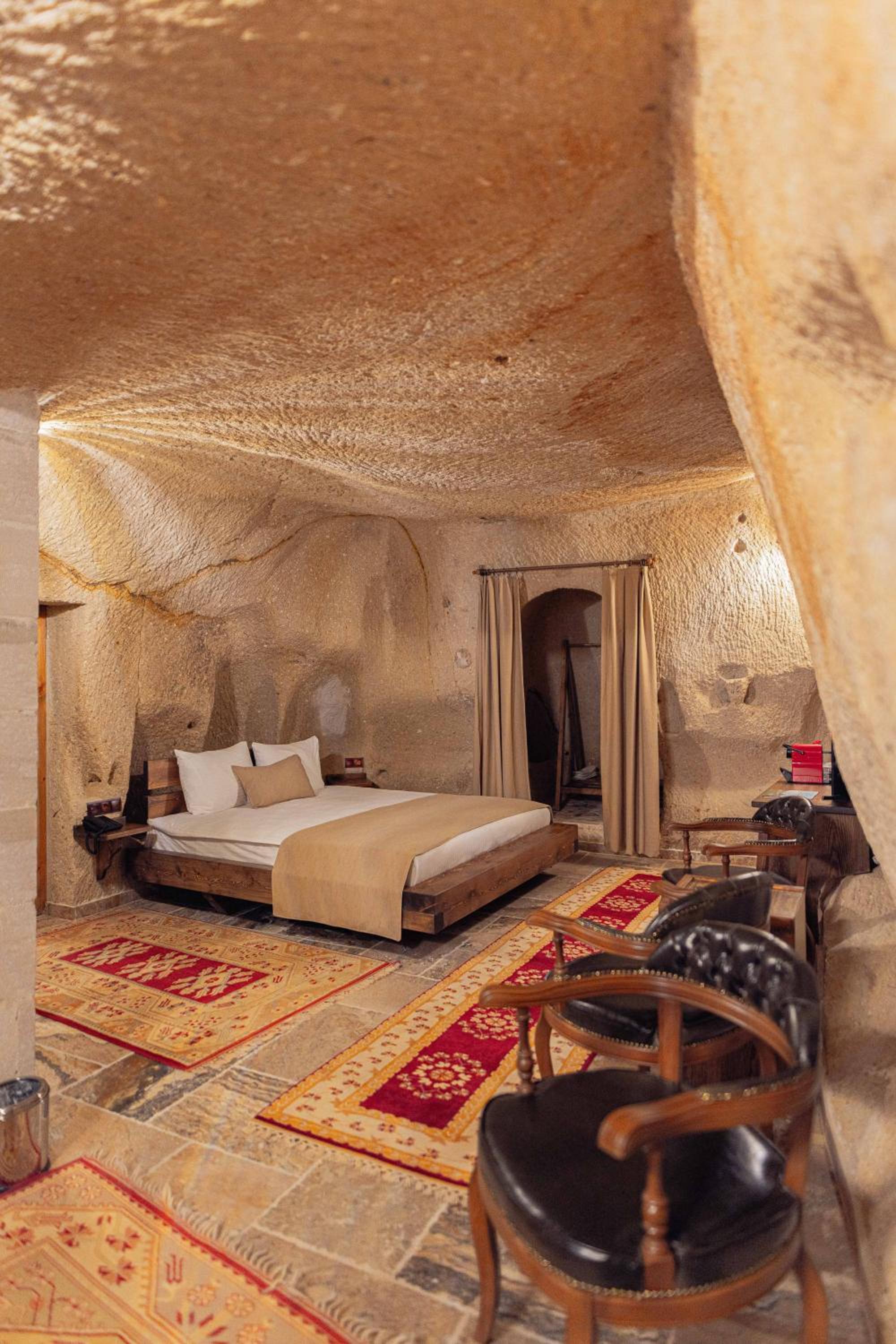 Noah's Ark Cave Hotel - Image 129