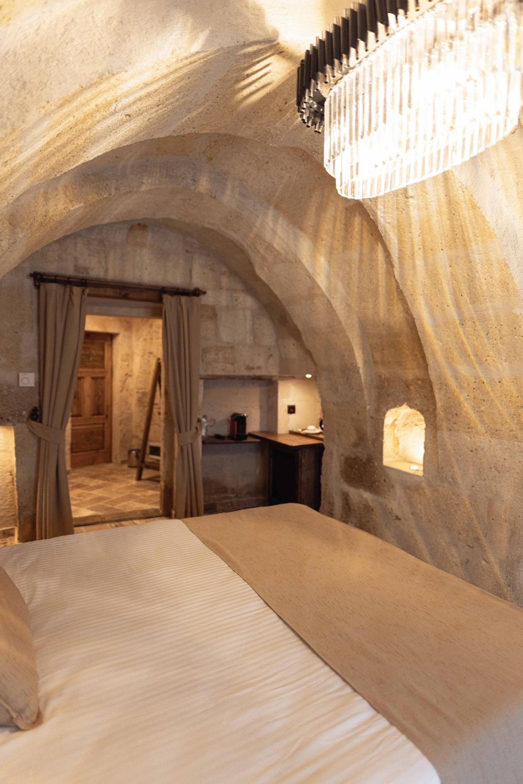 Noah's Ark Cave Hotel - Image 227