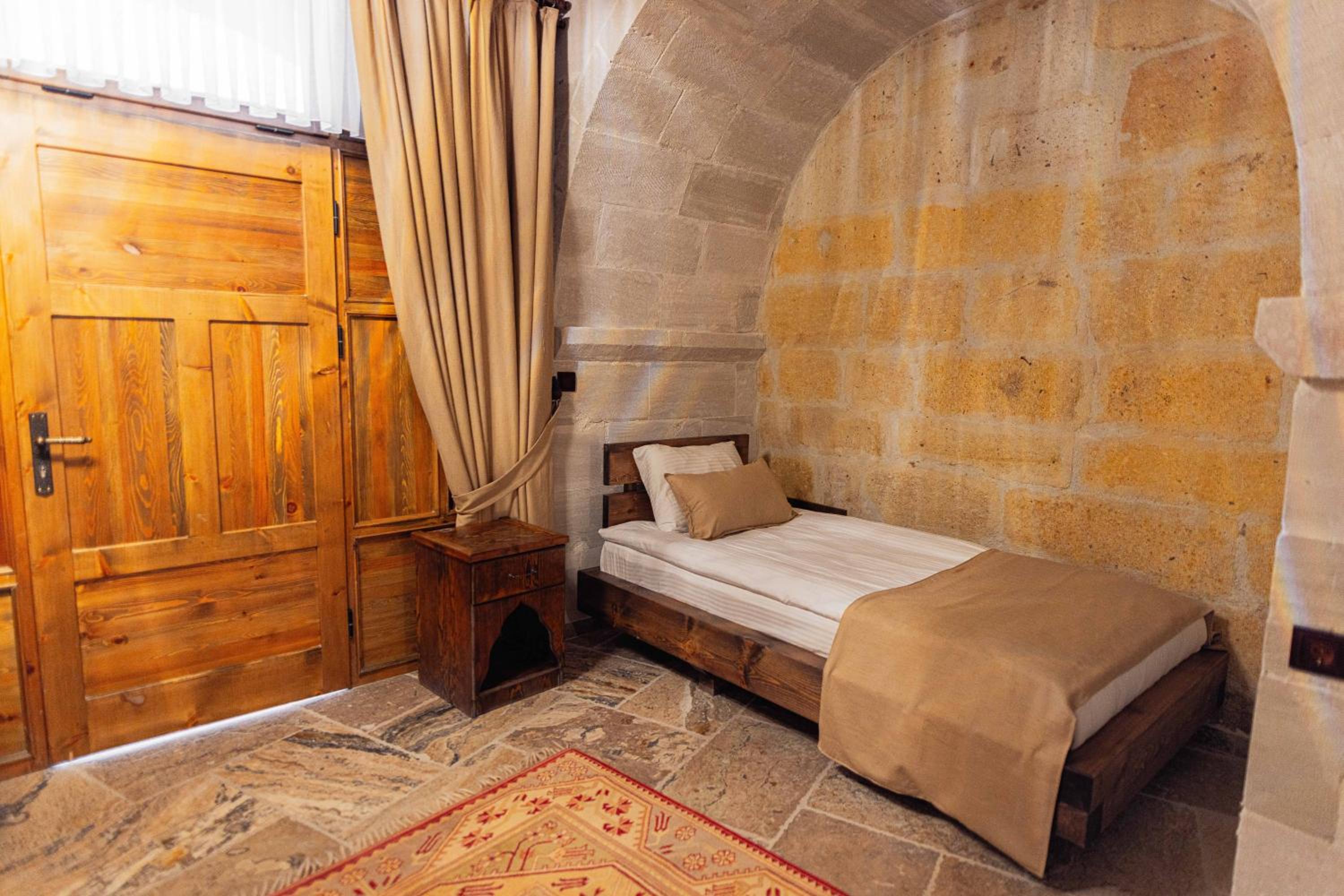 Noah's Ark Cave Hotel - Image 243