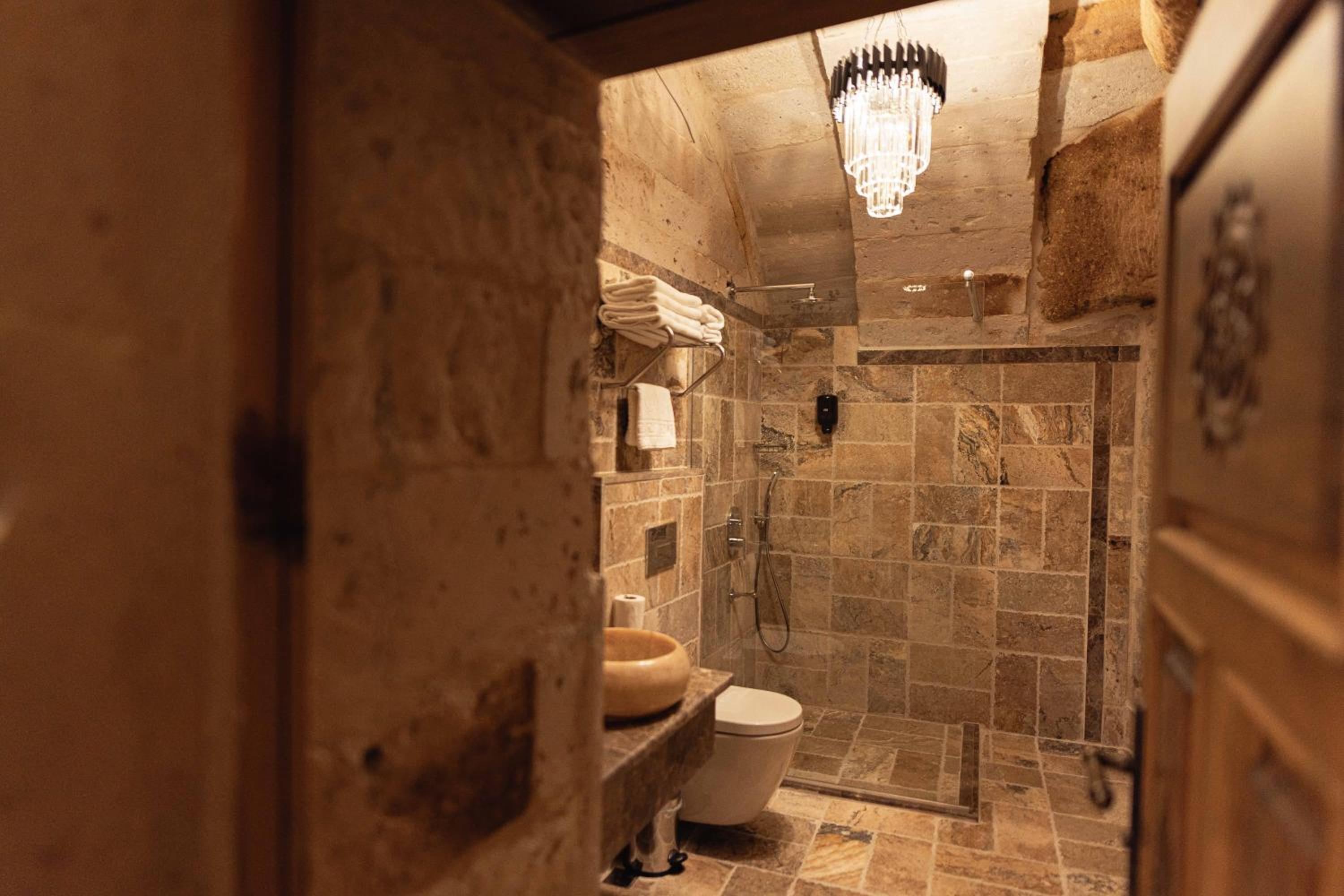 Noah's Ark Cave Hotel - Image 277