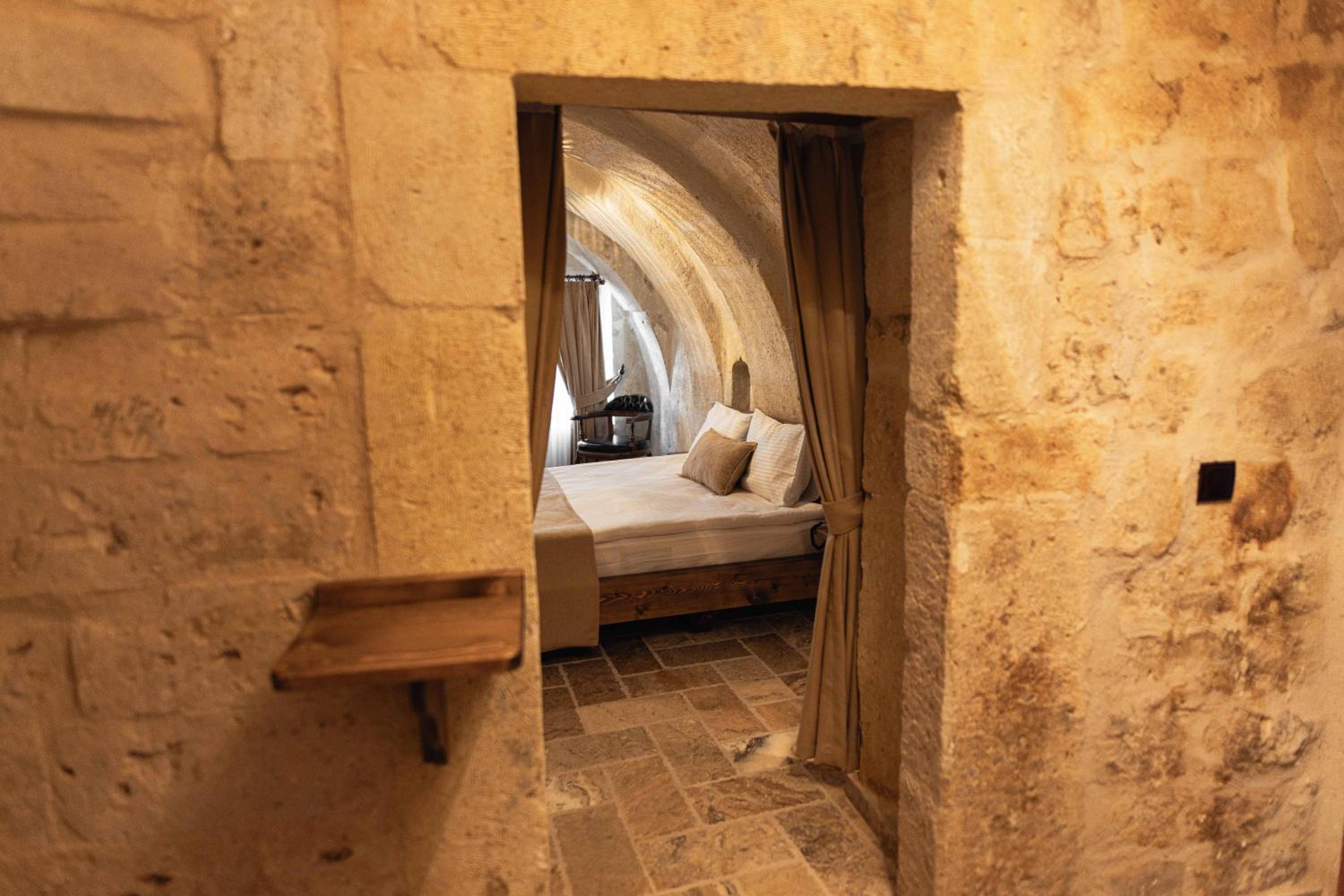 Noah's Ark Cave Hotel - Image 99