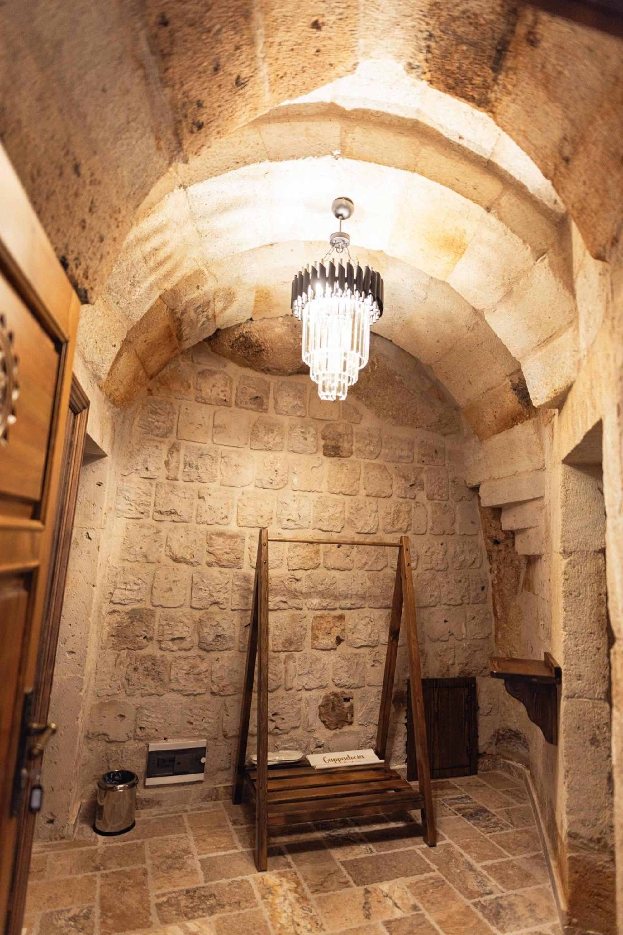 Noah's Ark Cave Hotel - Image 98