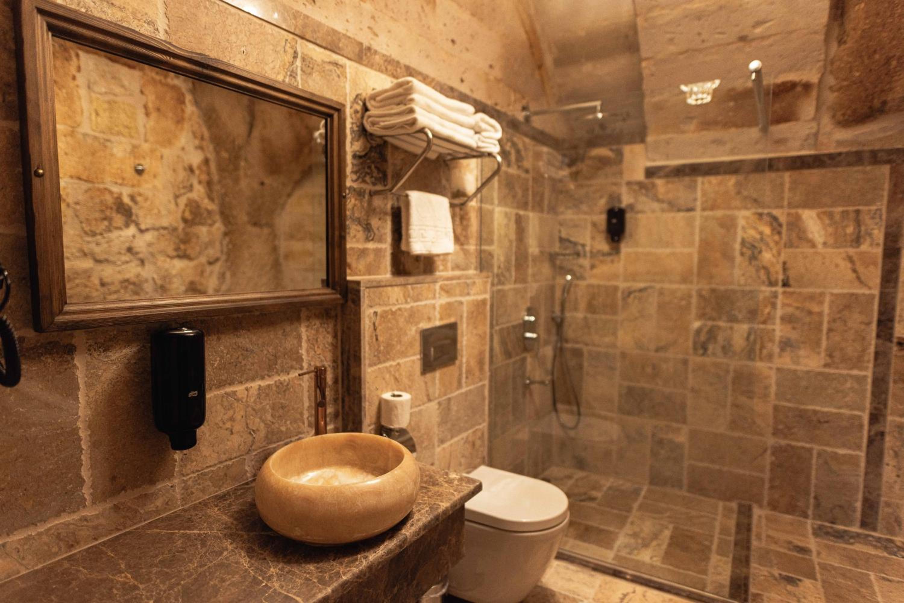 Noah's Ark Cave Hotel - Image 104