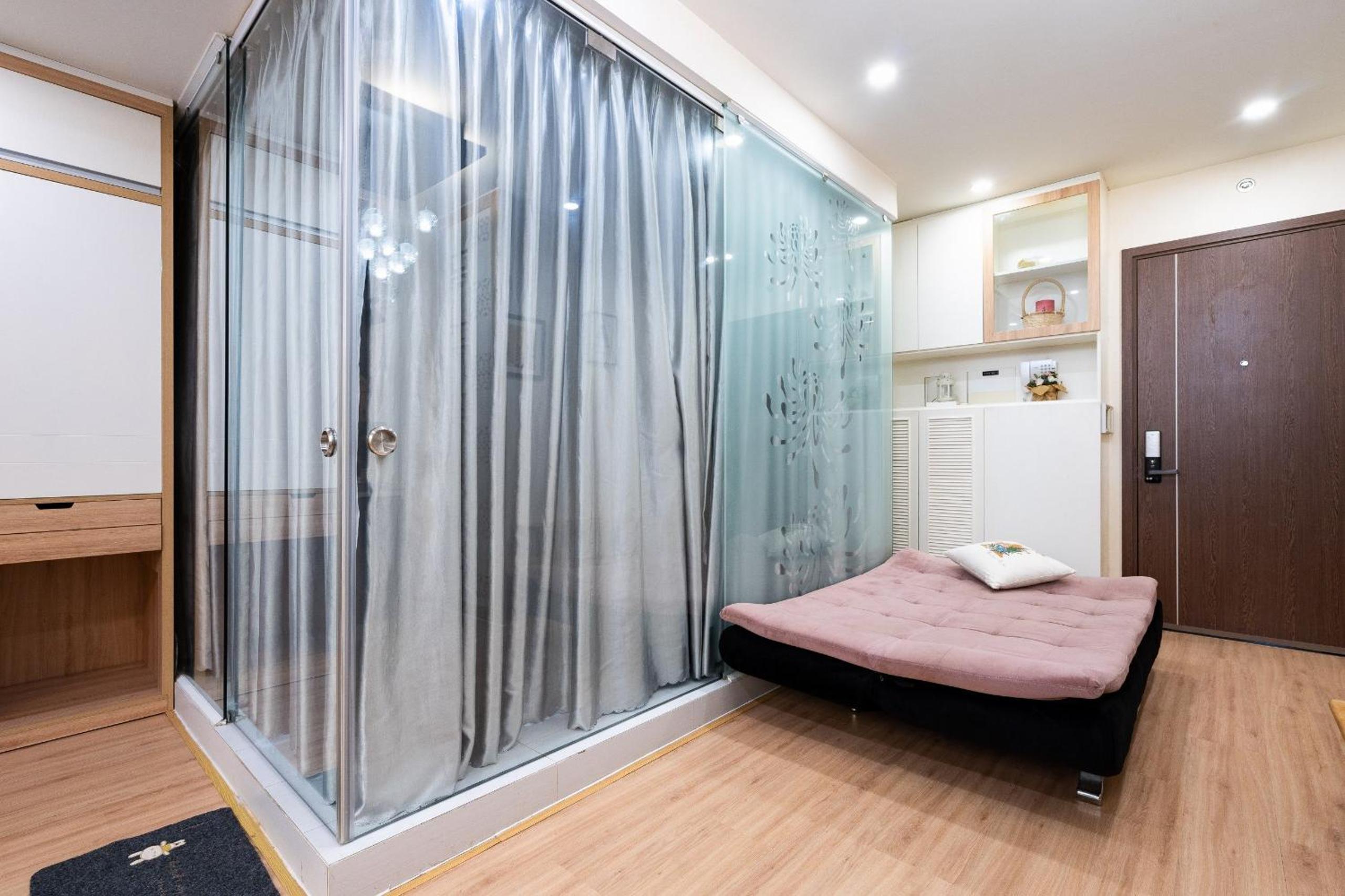 Chill 1BR Lexington with bathtub near Estella, D2