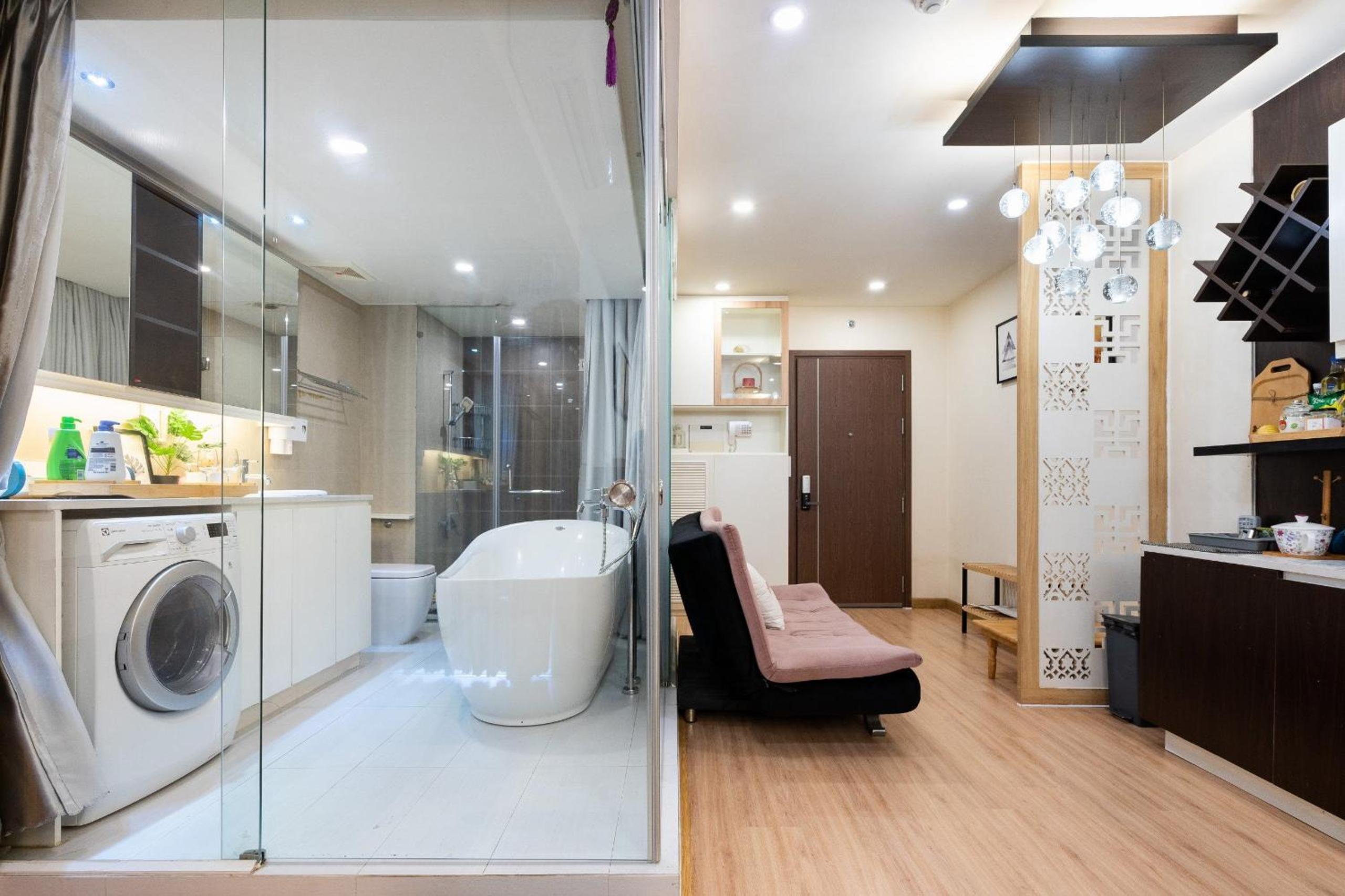 Chill 1BR Lexington with bathtub near Estella, D2