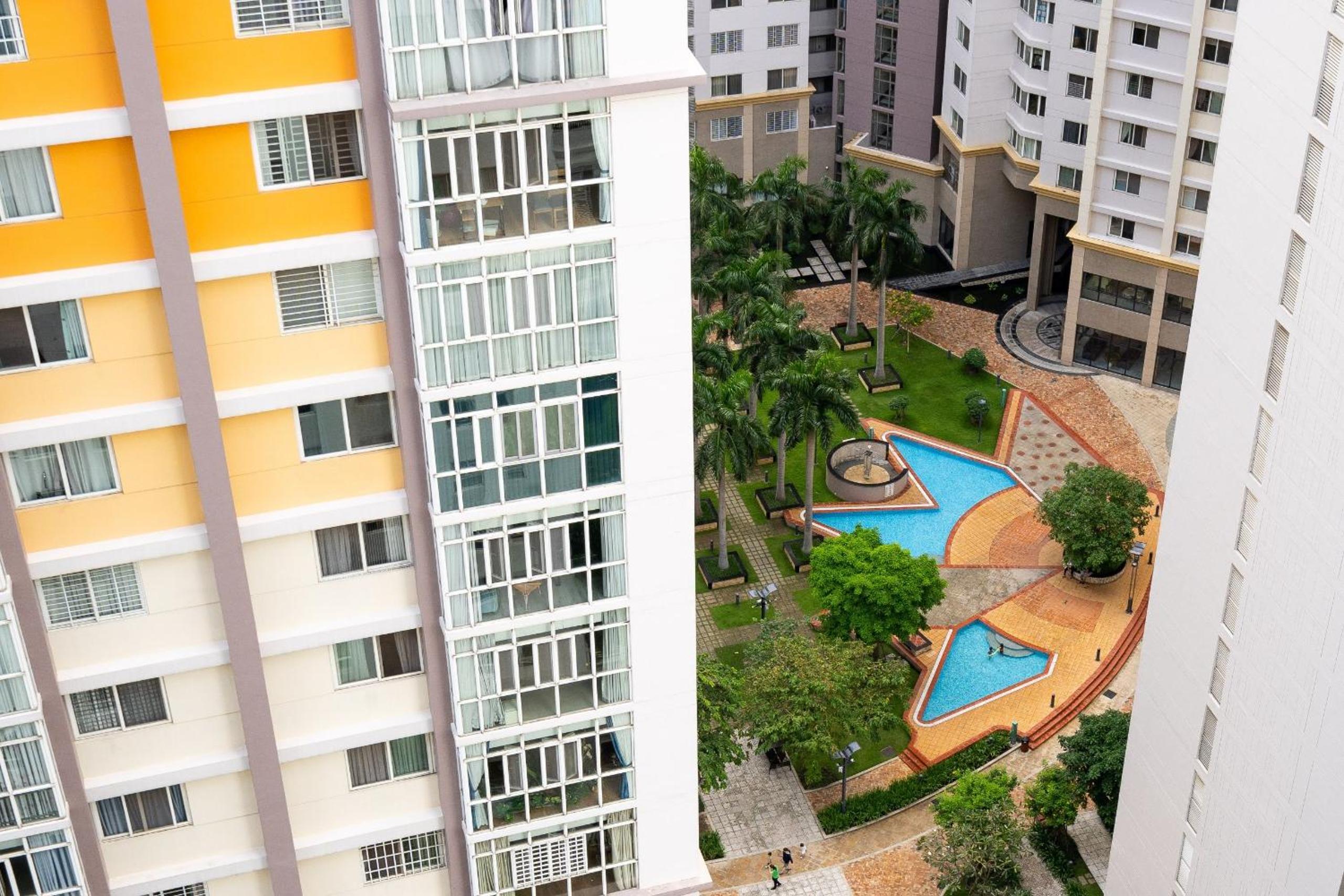 Chill 1BR Lexington with bathtub near Estella, D2